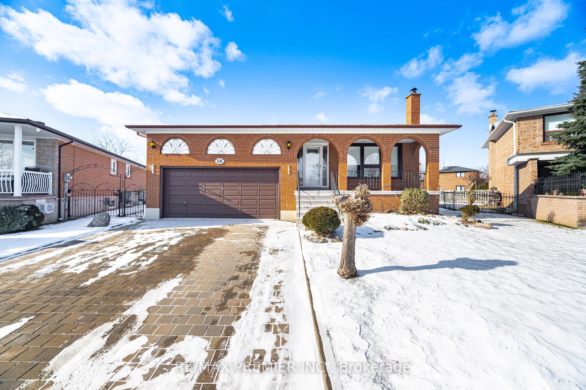 Photo 1 of 68 Lewis Drive, Vaughan, West Woodbridge — HOMEH