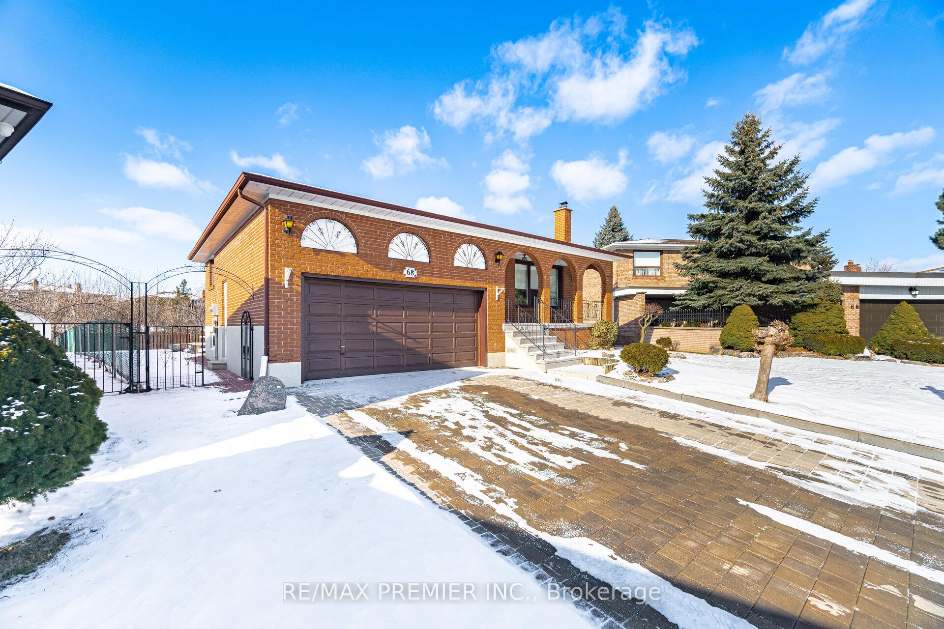 Photo 7 of 68 Lewis Drive, Vaughan, West Woodbridge — HOMEH