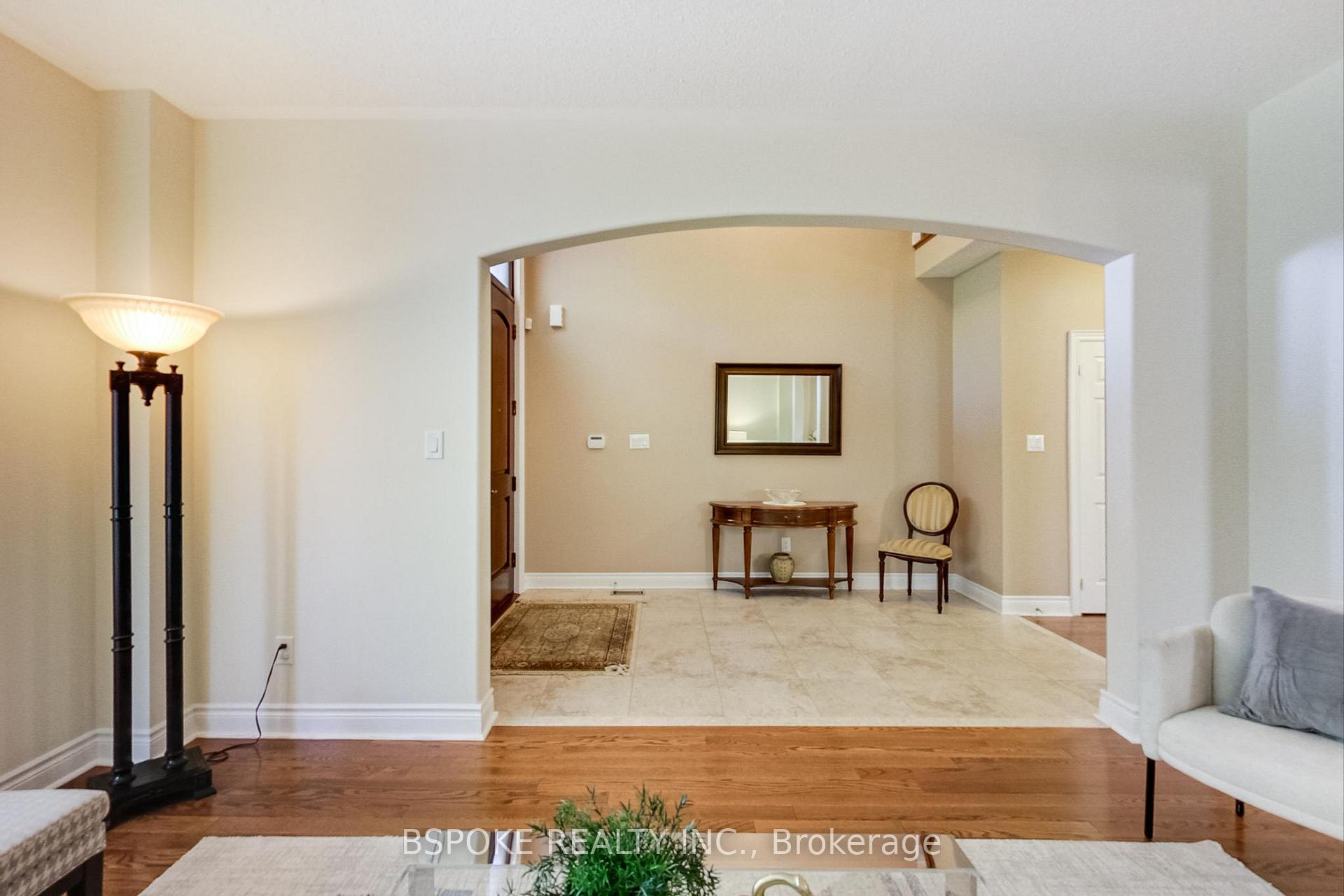 Photo 5 of 197 Rivermill Crescent, Vaughan, Patterson — HOMEH