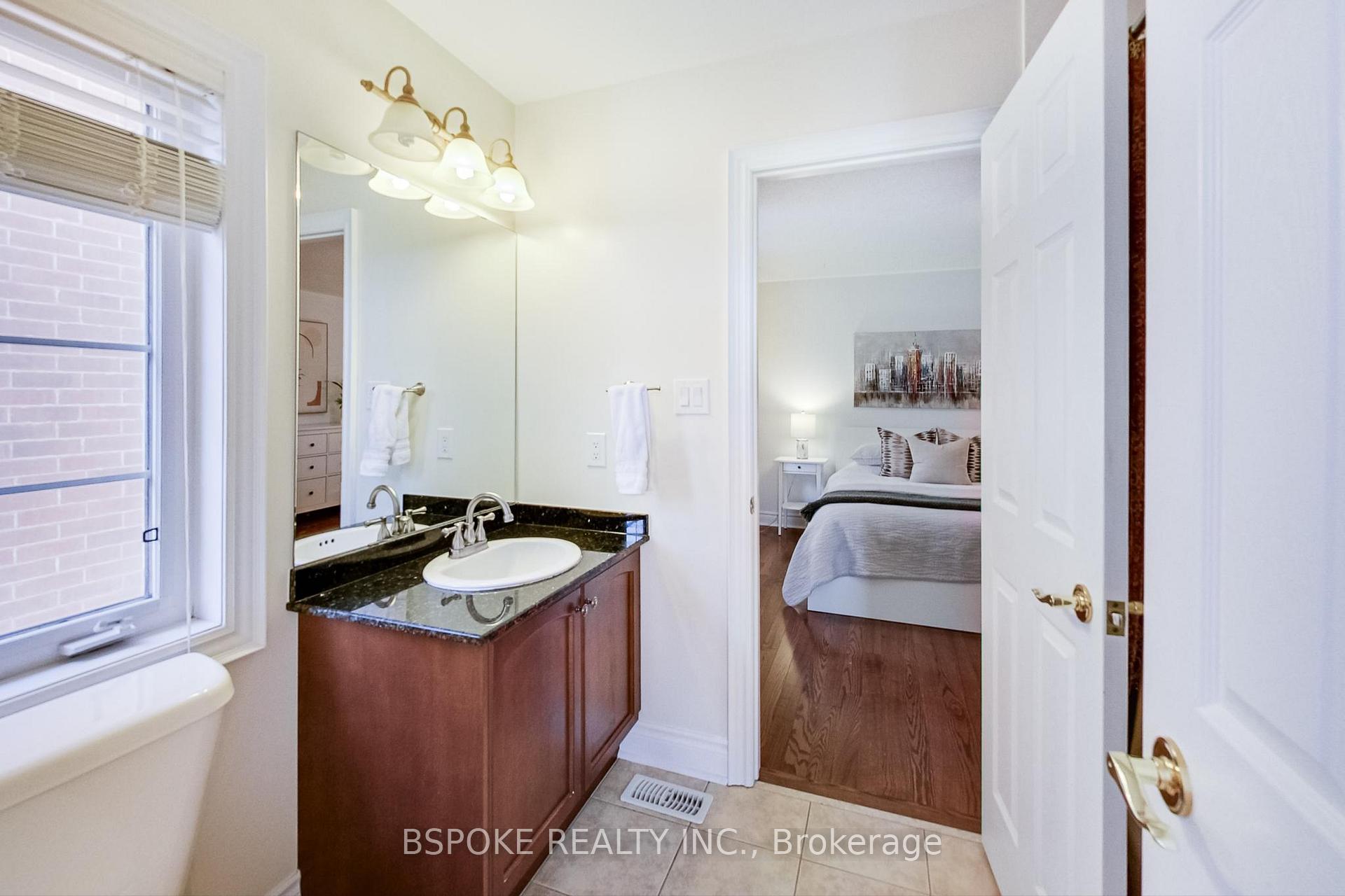 Photo 28 of 197 Rivermill Crescent, Vaughan, Patterson — HOMEH