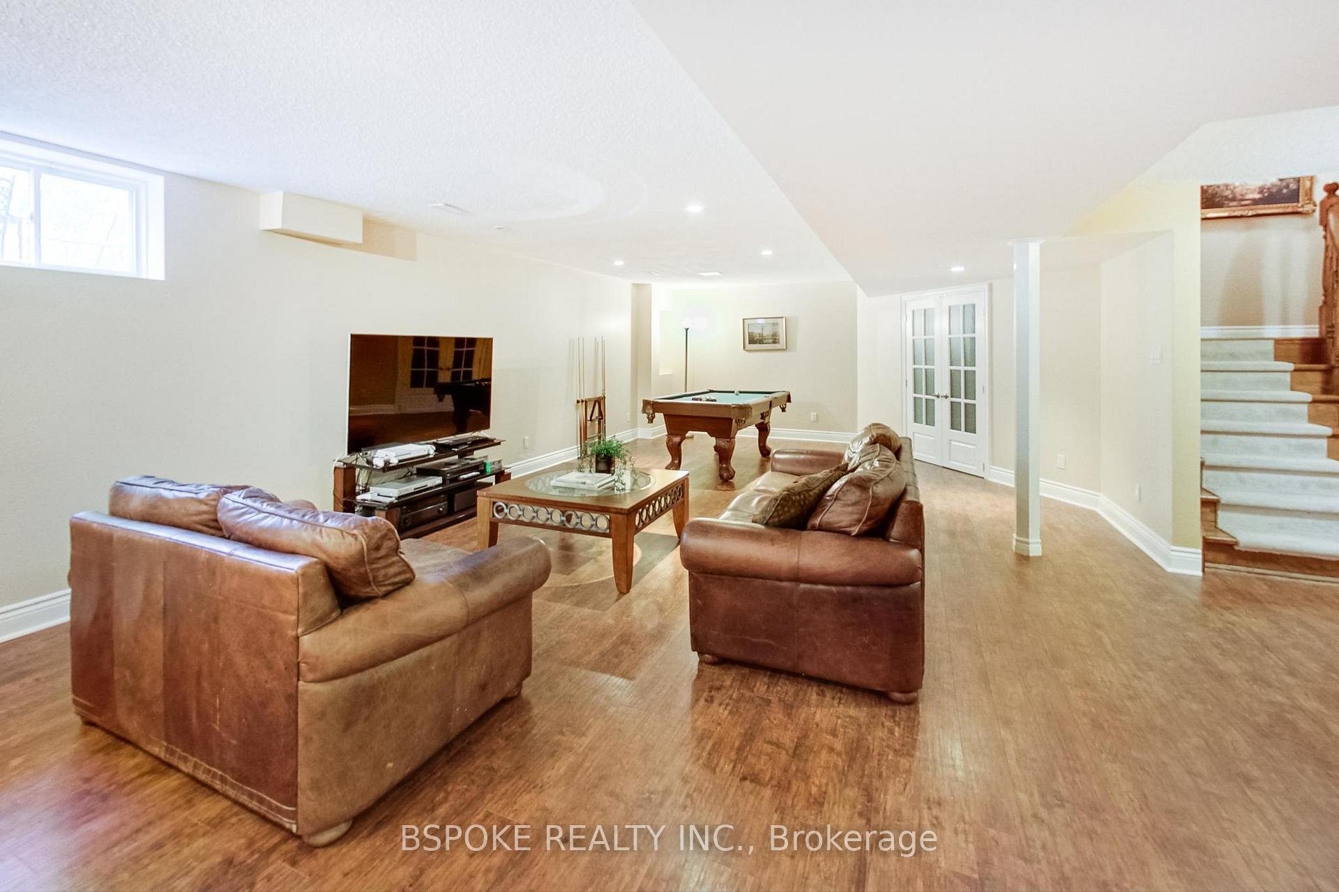 Photo 32 of 197 Rivermill Crescent, Vaughan, Patterson — HOMEH