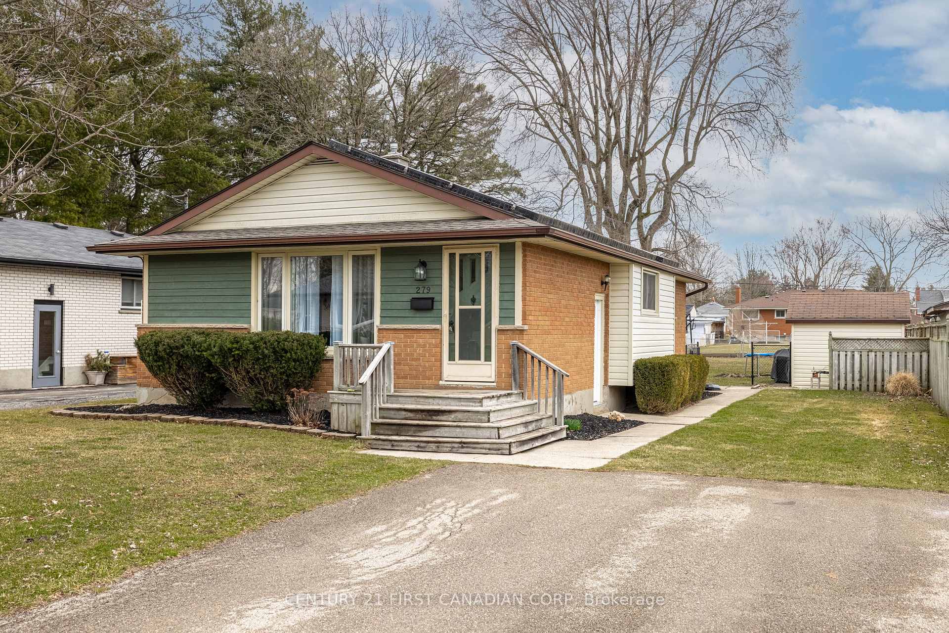 Photo 1 of 279 Alma Street, St. Thomas — HOMEH