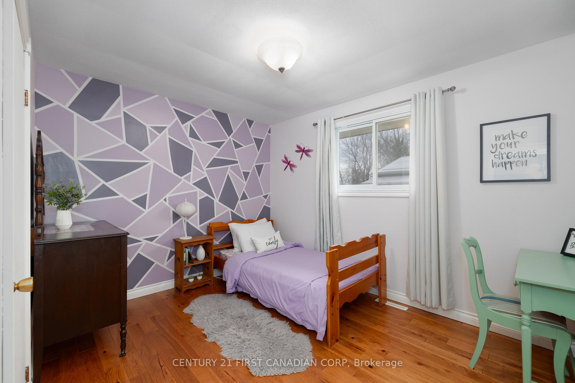 Photo 7 of 279 Alma Street, St. Thomas — HOMEH