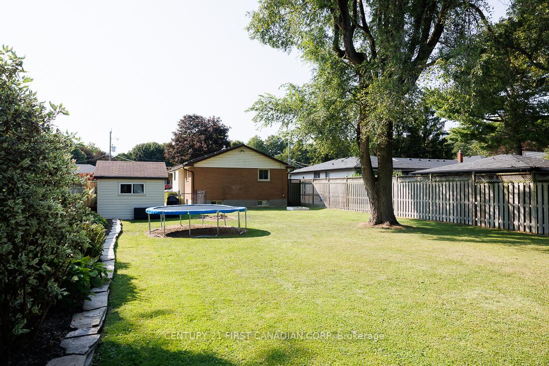 Photo 16 of 279 Alma Street, St. Thomas — HOMEH