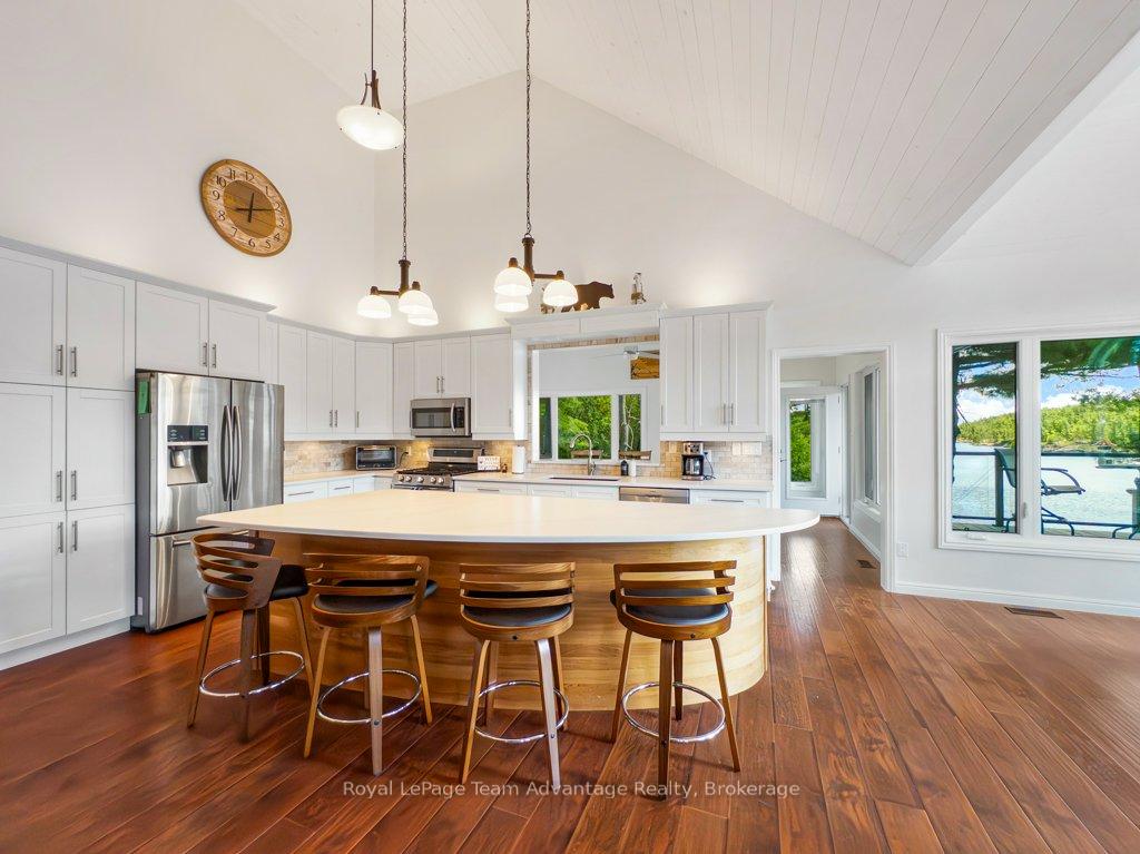 Photo 11 of 254 G XBay Road S, Killarney — HOMEH