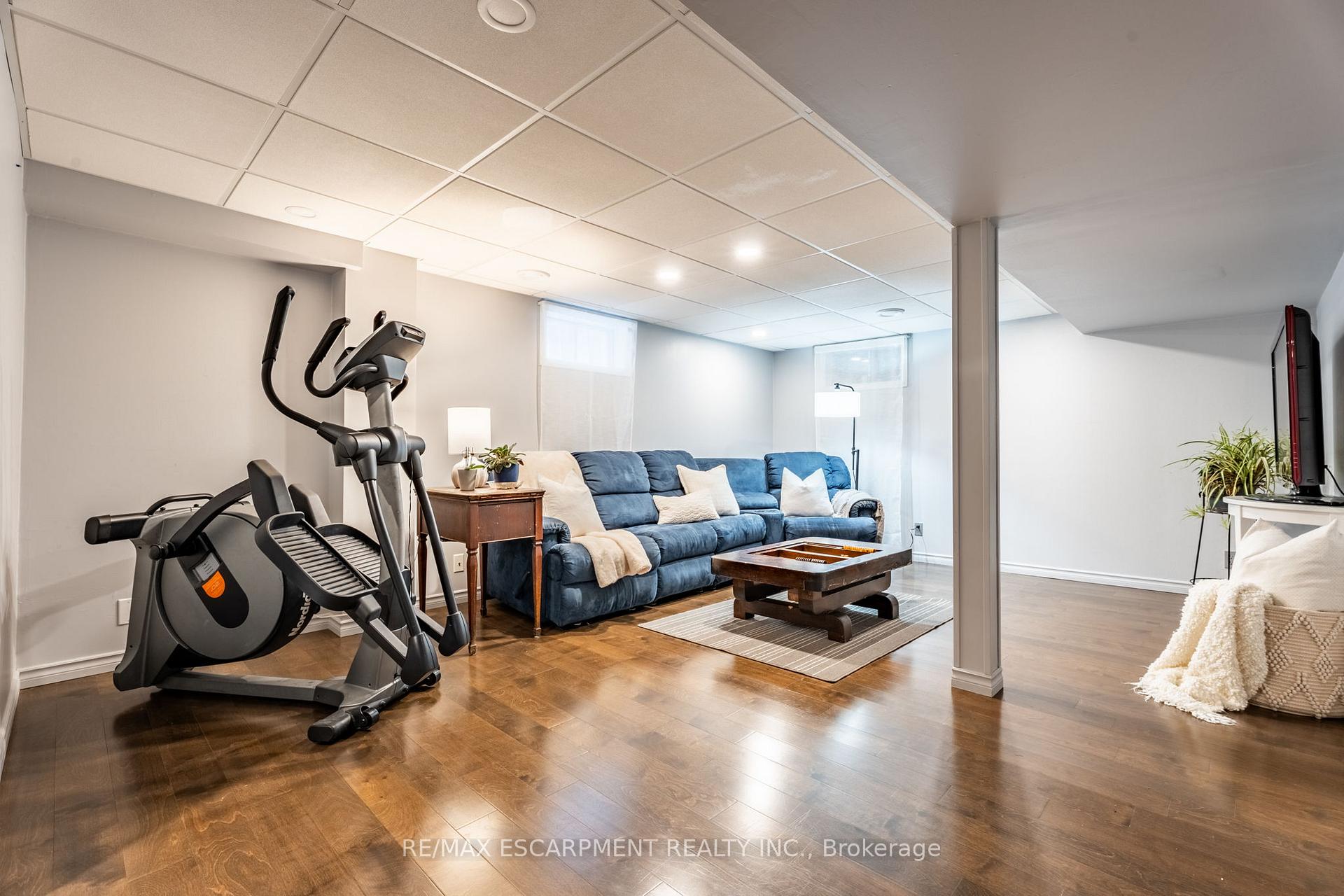 Photo 32 of 30 Salina Place, Hamilton, Stoney Creek — HOMEH