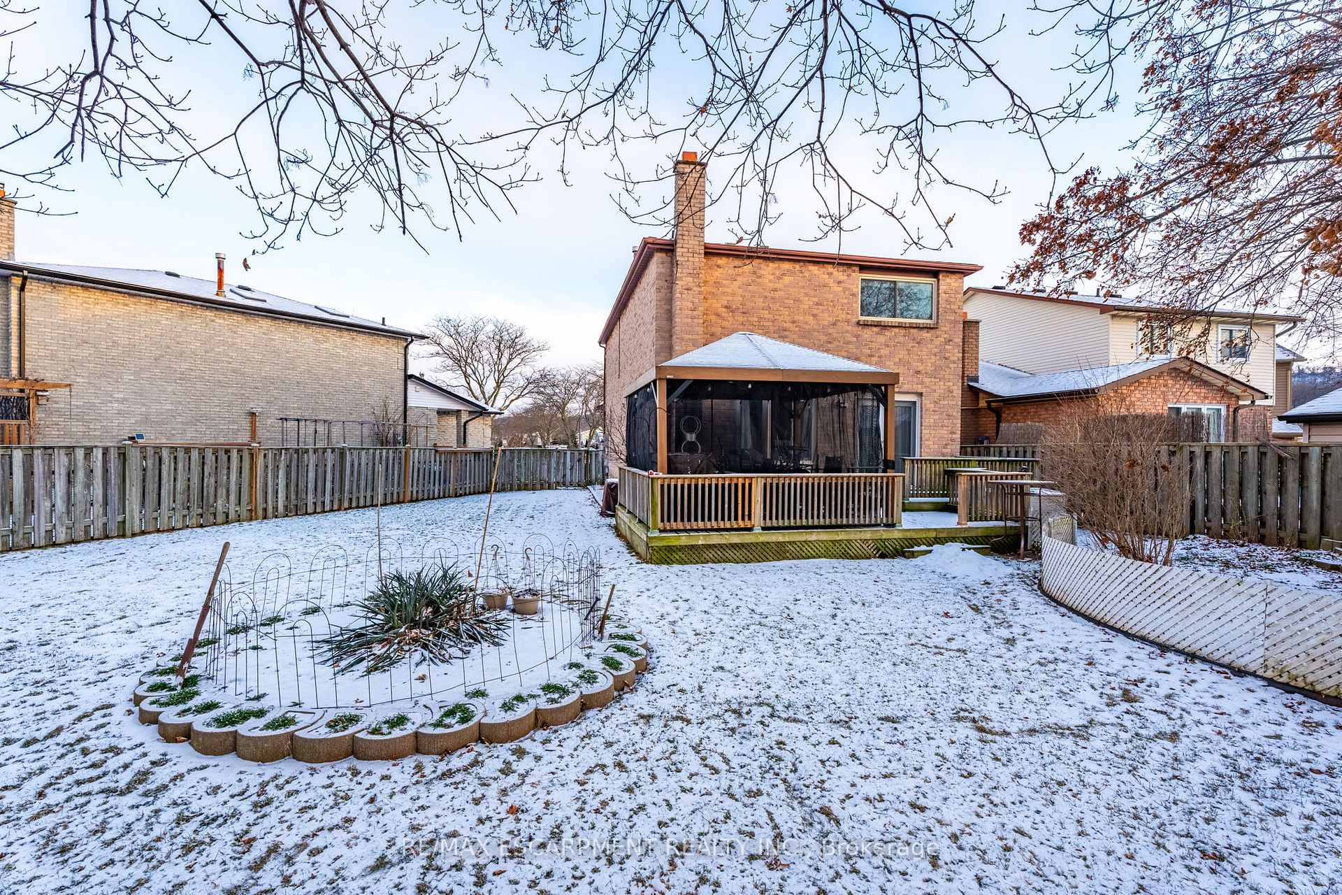 Photo 34 of 30 Salina Place, Hamilton, Stoney Creek — HOMEH