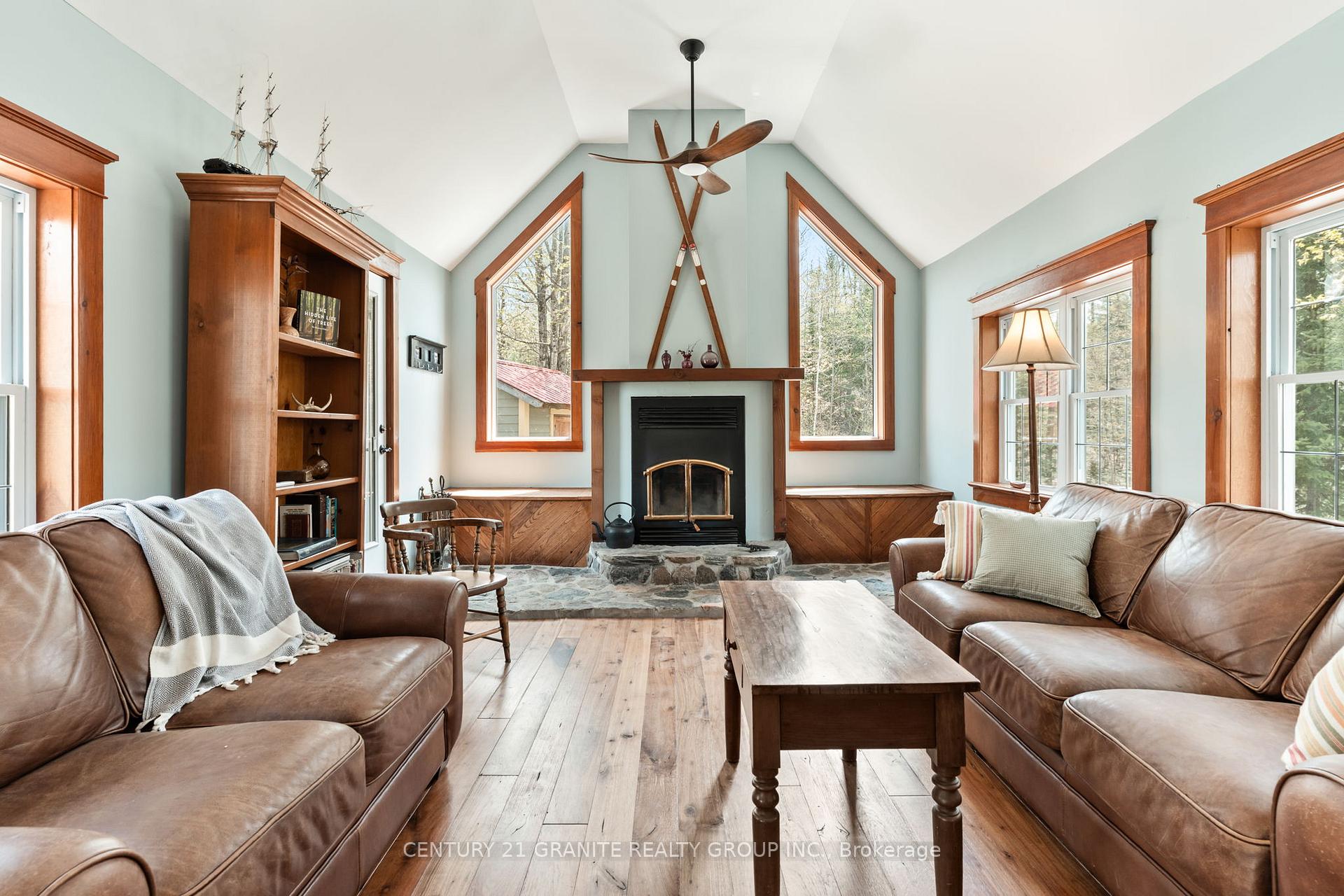 Photo 13 of 67 Krier Court, Faraday — HOMEH