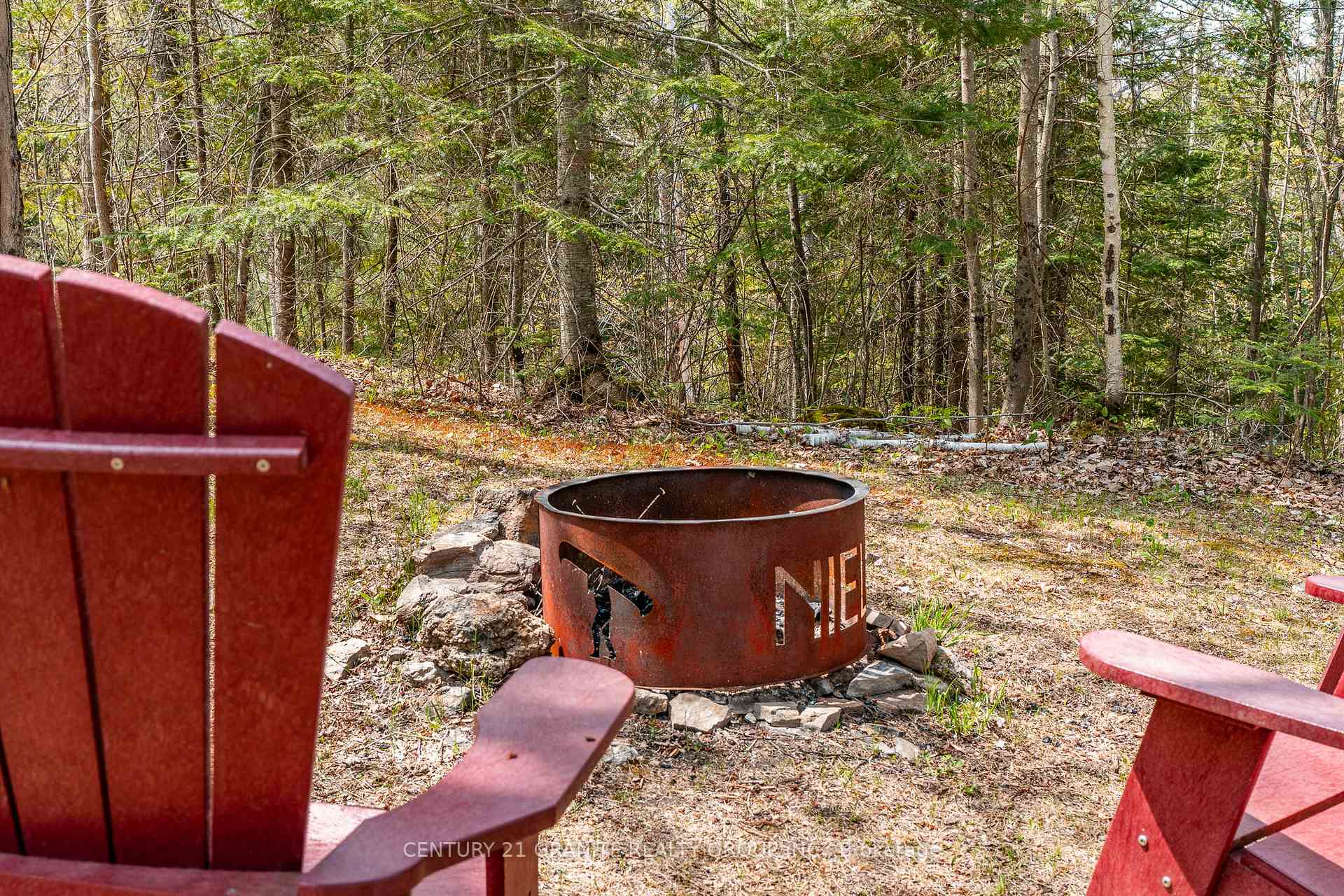 Photo 37 of 67 Krier Court, Faraday — HOMEH