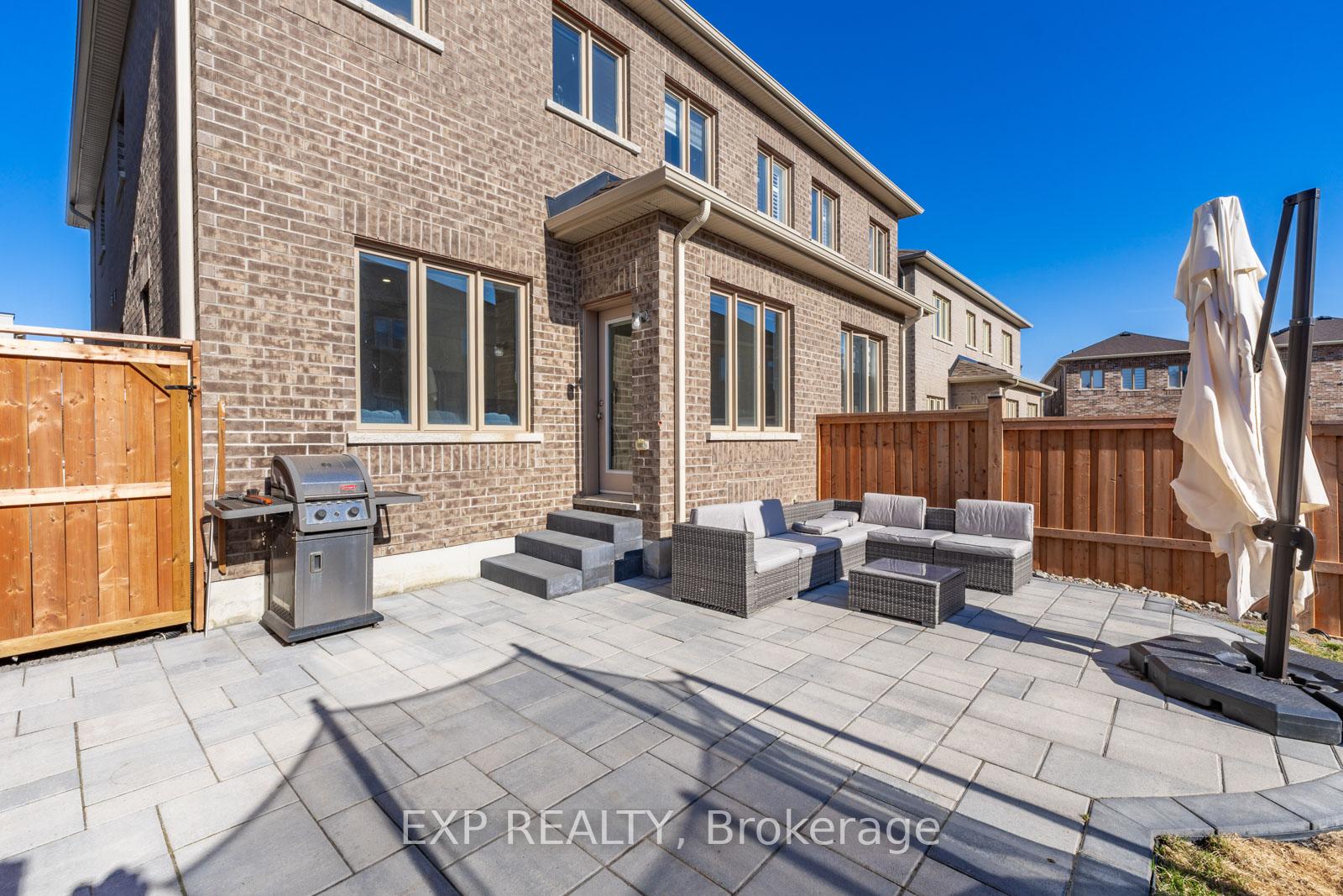 Photo 15 of 48 Ebenezer Drive, Hamilton, Waterdown — HOMEH