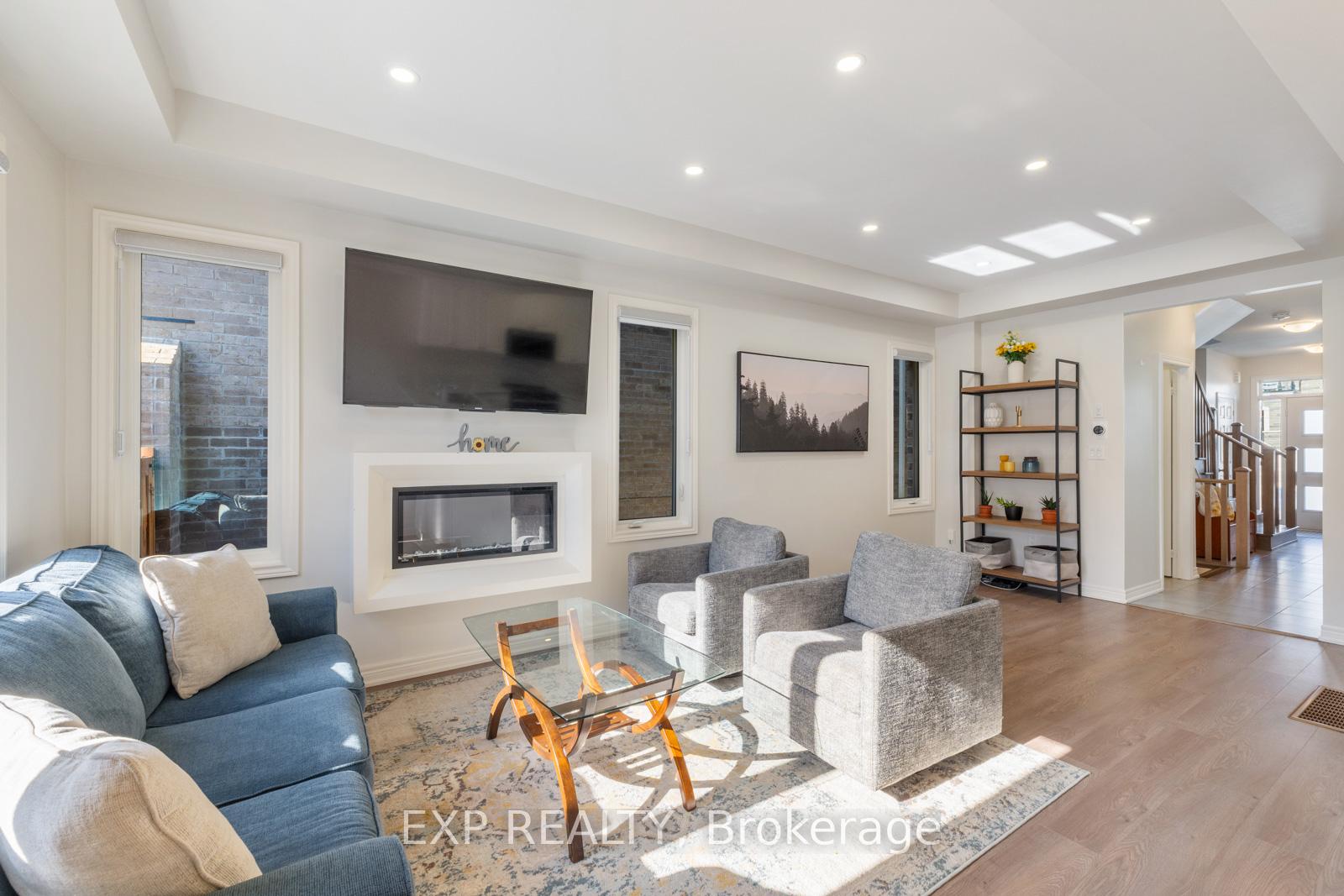 Photo 12 of 48 Ebenezer Drive, Hamilton, Waterdown — HOMEH