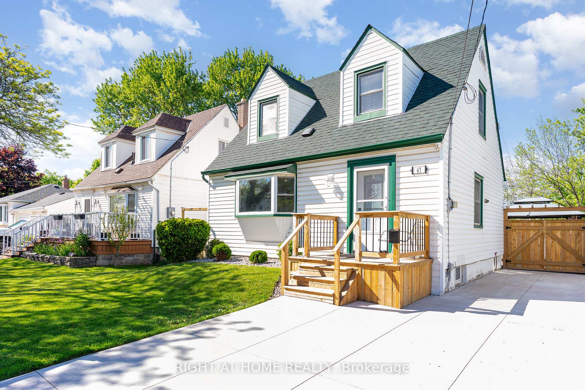 Photo 1 of 67 Martha Street, Hamilton, McQuesten — HOMEH