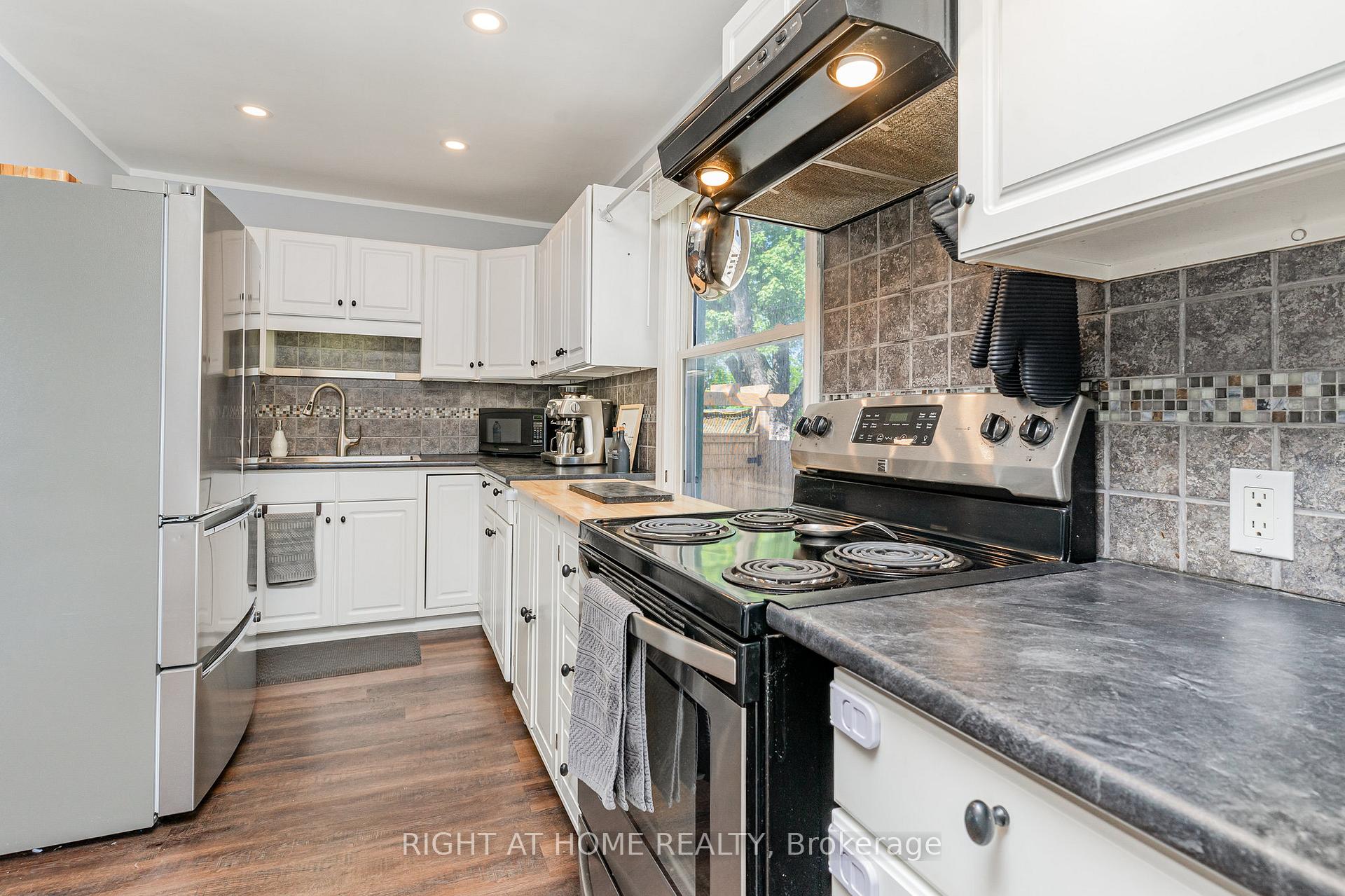 Photo 16 of 67 Martha Street, Hamilton, McQuesten — HOMEH