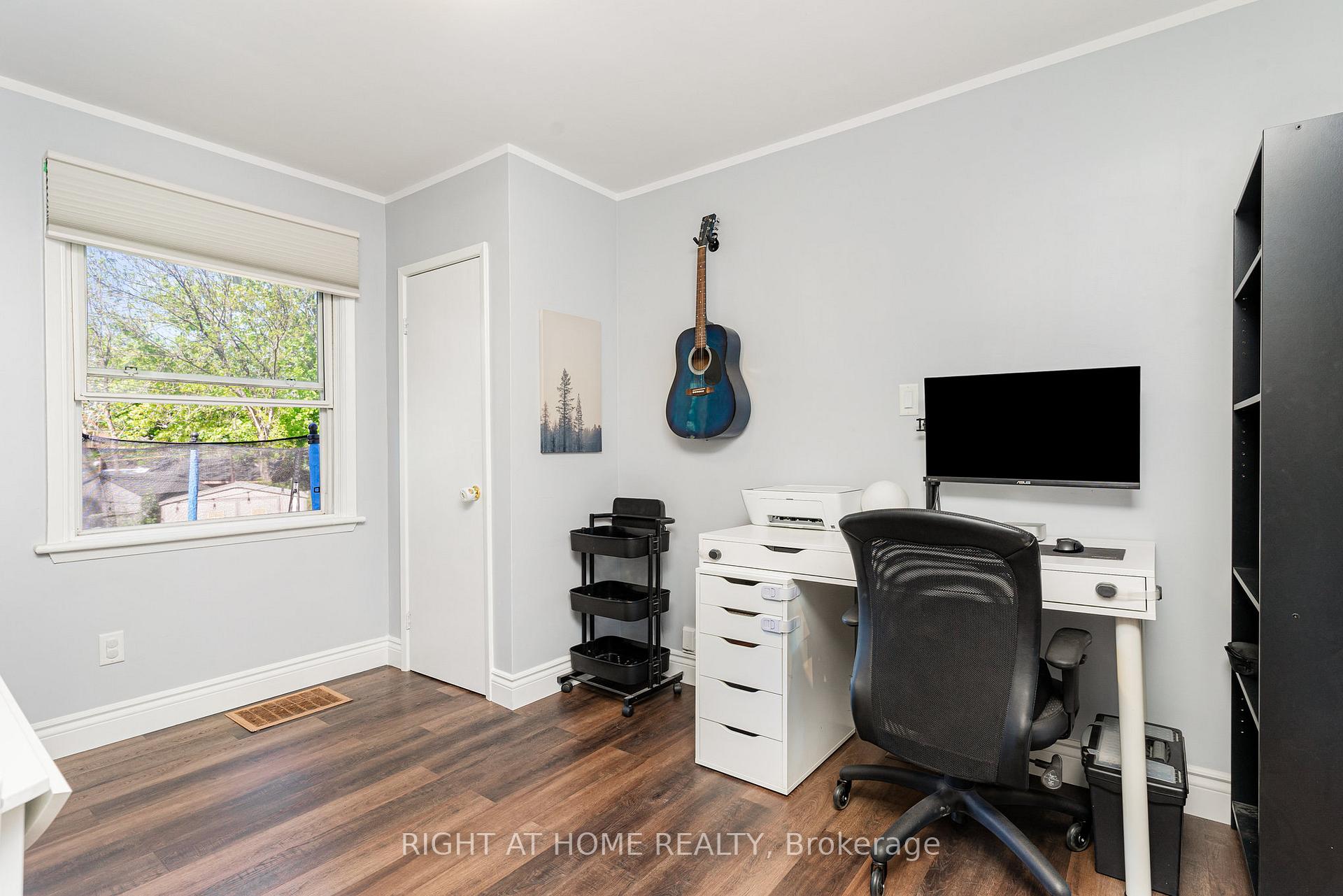 Photo 5 of 67 Martha Street, Hamilton, McQuesten — HOMEH
