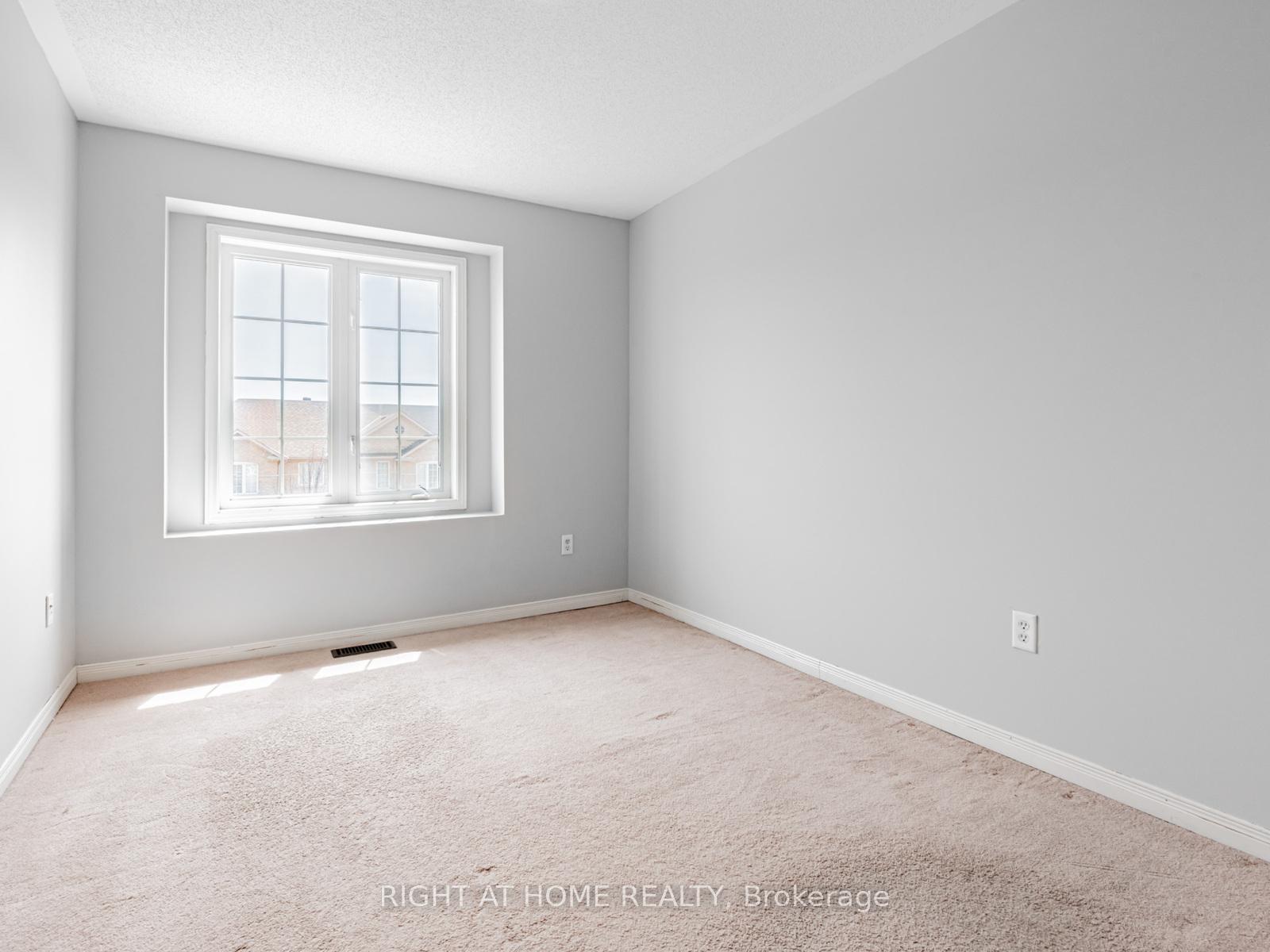 Photo 22 of 44 Martell Gate, Aurora, Bayview Northeast — HOMEH