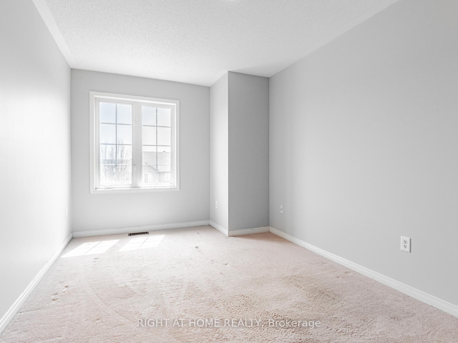 Photo 27 of 44 Martell Gate, Aurora, Bayview Northeast — HOMEH