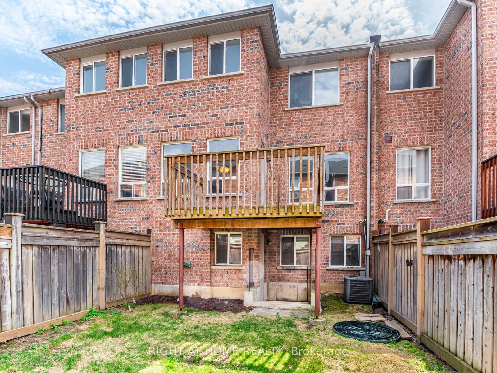 Photo 21 of 44 Martell Gate, Aurora, Bayview Northeast — HOMEH
