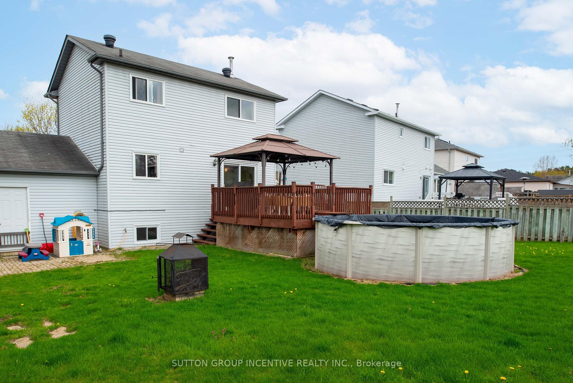 Photo 13 of 62 Darren Drive, Essa, Angus — HOMEH