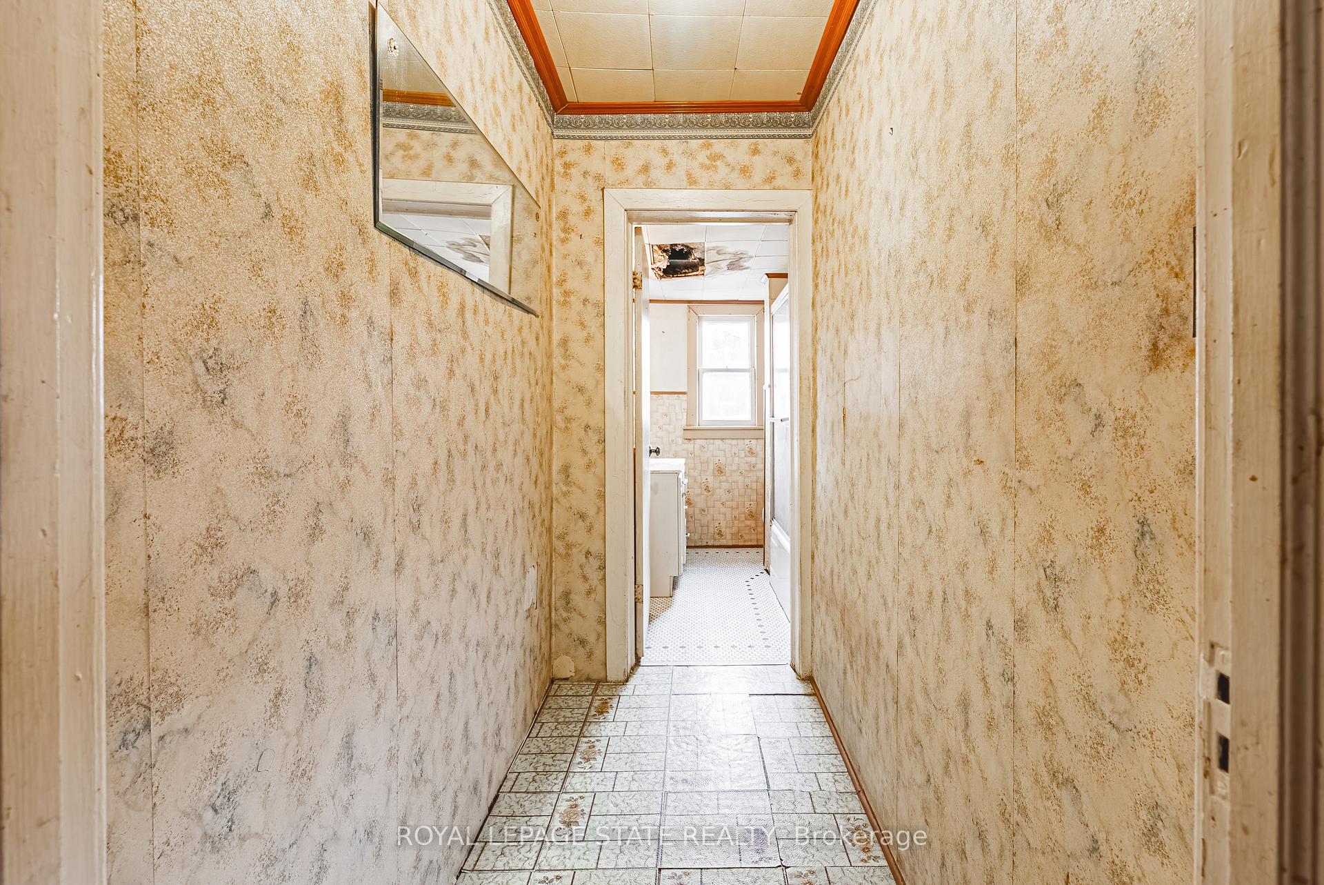 Photo 17 of 26 Hope Street, Hamilton, Dundas — HOMEH