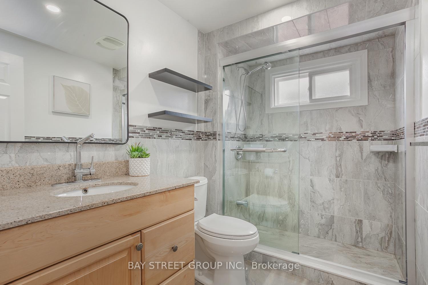 Photo 23 of 3 Upton Crescent, Markham, Milliken Mills West — HOMEH