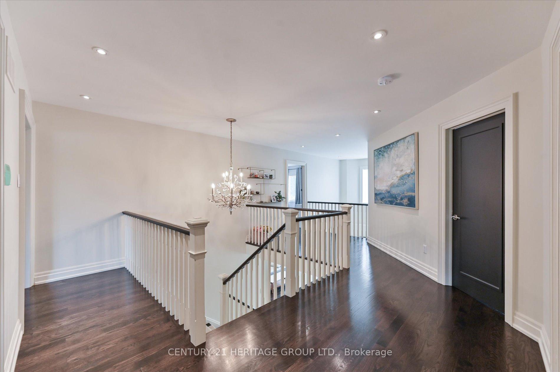 Photo 22 of 47 Berkeley Court, Markham, Unionville — HOMEH