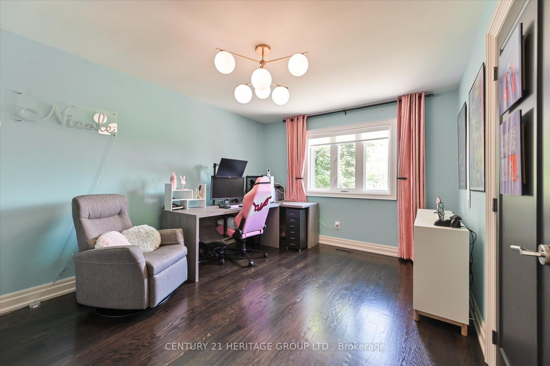 Photo 35 of 47 Berkeley Court, Markham, Unionville — HOMEH