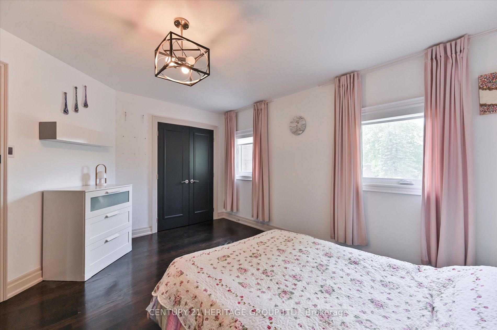 Photo 33 of 47 Berkeley Court, Markham, Unionville — HOMEH