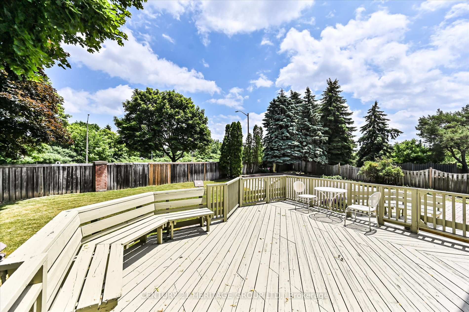 Photo 47 of 47 Berkeley Court, Markham, Unionville — HOMEH