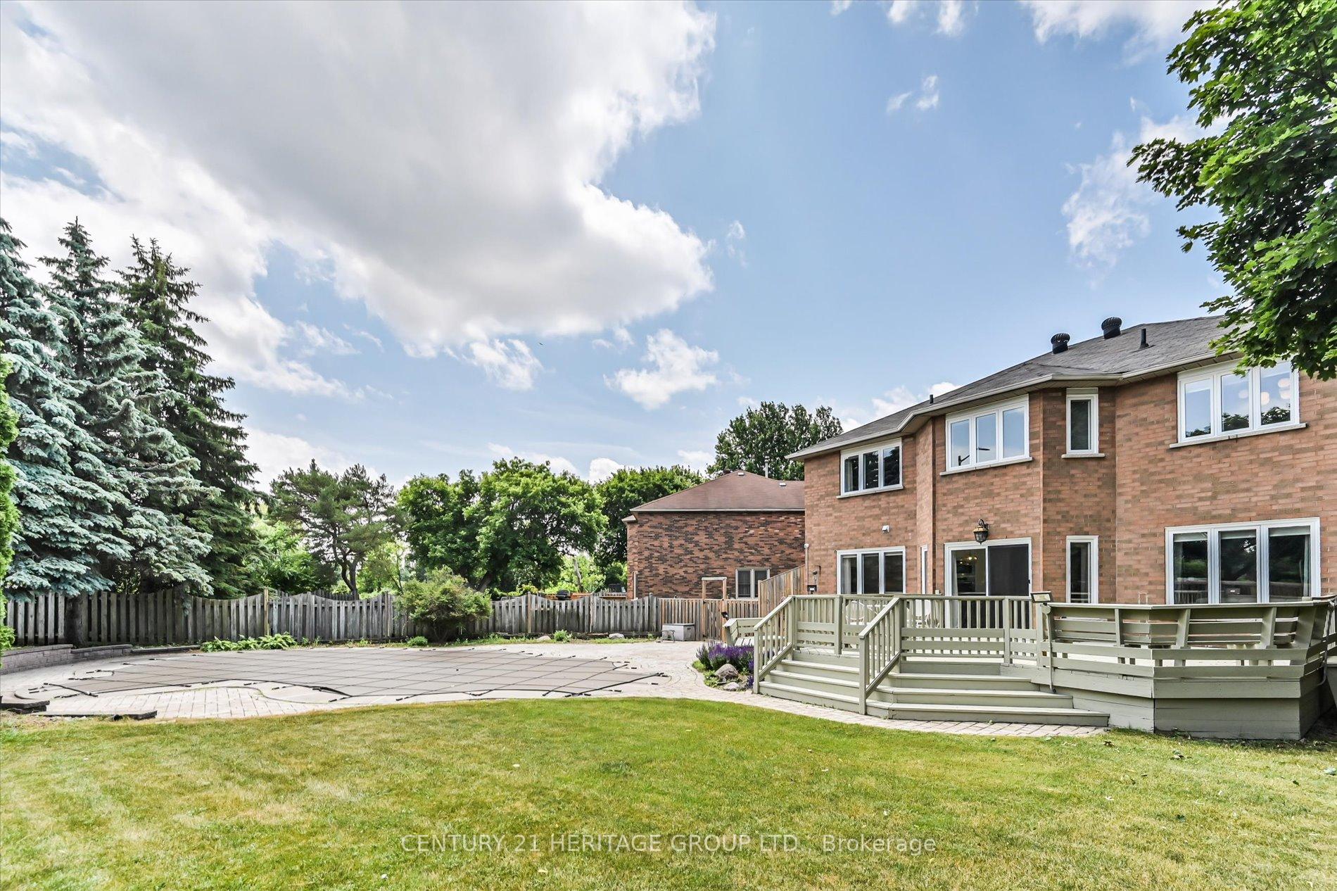 Photo 46 of 47 Berkeley Court, Markham, Unionville — HOMEH