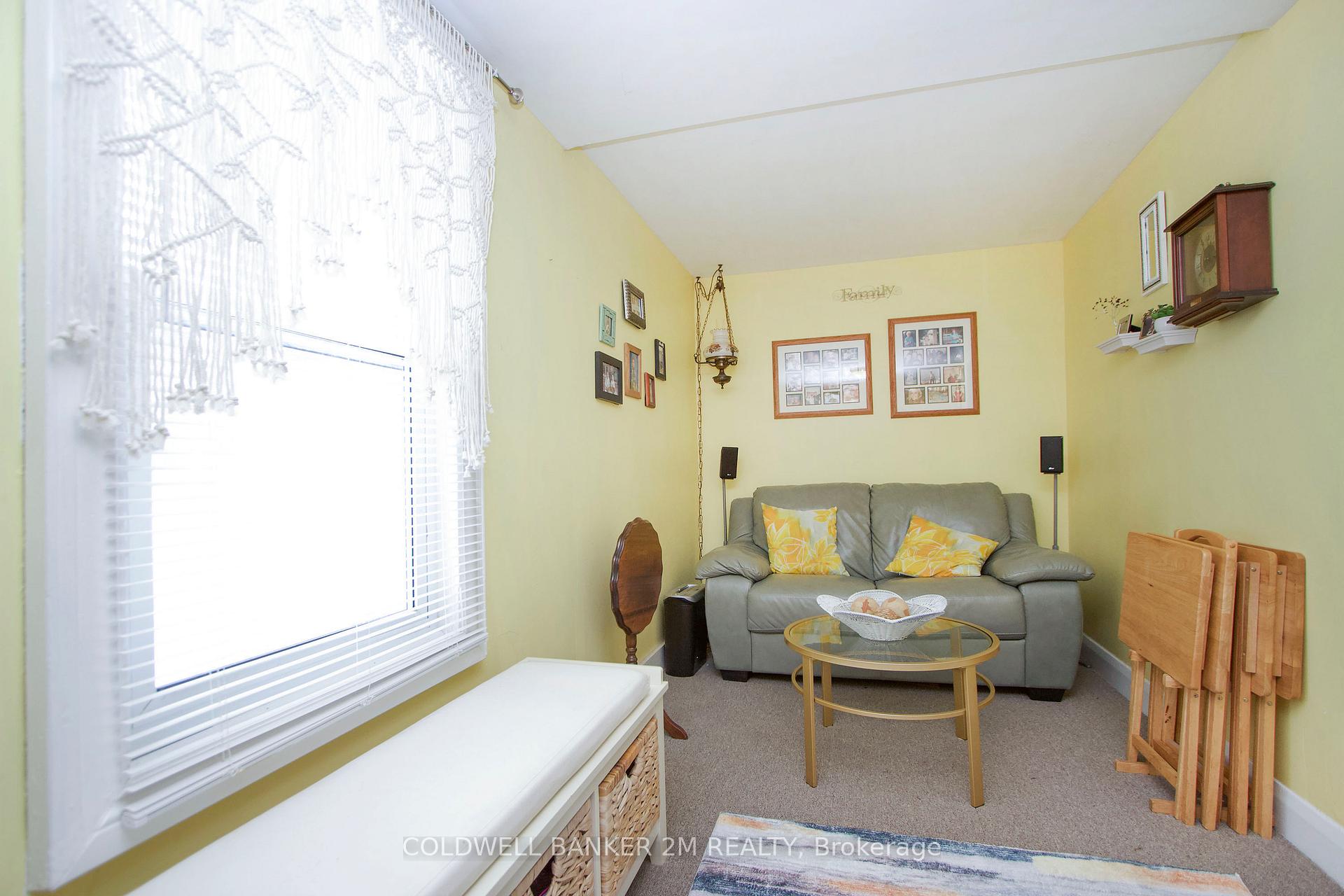 Photo 10 of 93 Liberty Street S, Clarington, Bowmanville — HOMEH
