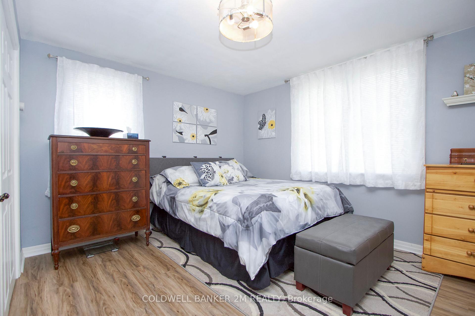 Photo 17 of 93 Liberty Street S, Clarington, Bowmanville — HOMEH