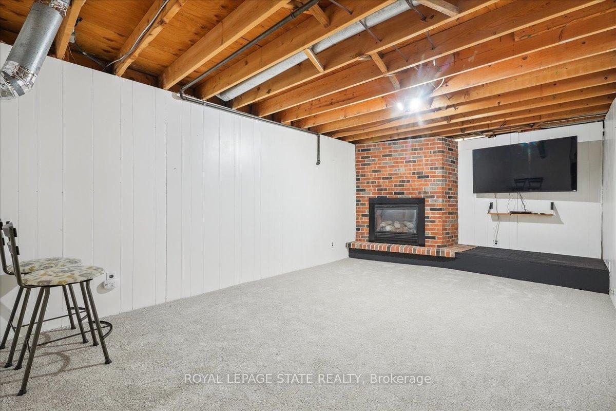 Photo 32 of 43 Yorkdale Crescent, Hamilton, Stoney Creek Mountain — HOMEH
