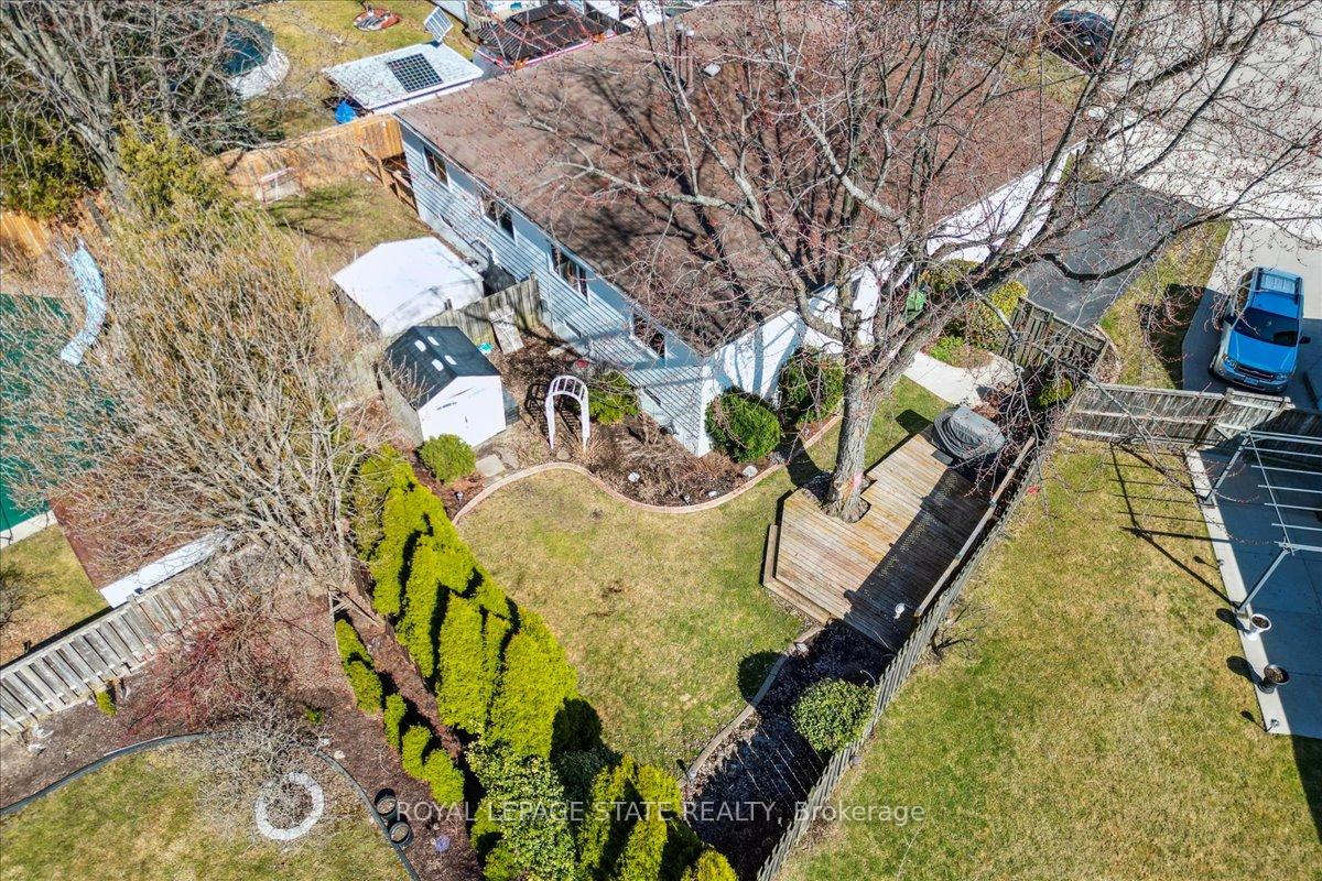 Photo 34 of 43 Yorkdale Crescent, Hamilton, Stoney Creek Mountain — HOMEH