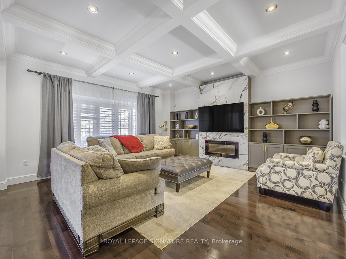 Photo 7 of 10 Muscat Crescent, Ajax, Northeast Ajax — HOMEH