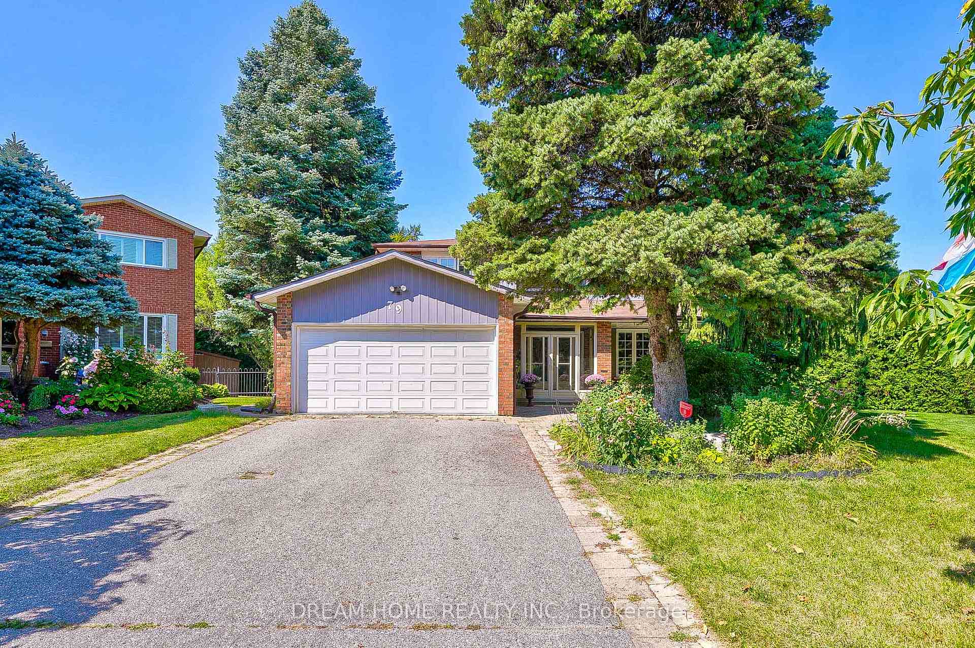 Photo 12 of 79 Lunau Lane, Markham, Aileen-Willowbrook — HOMEH