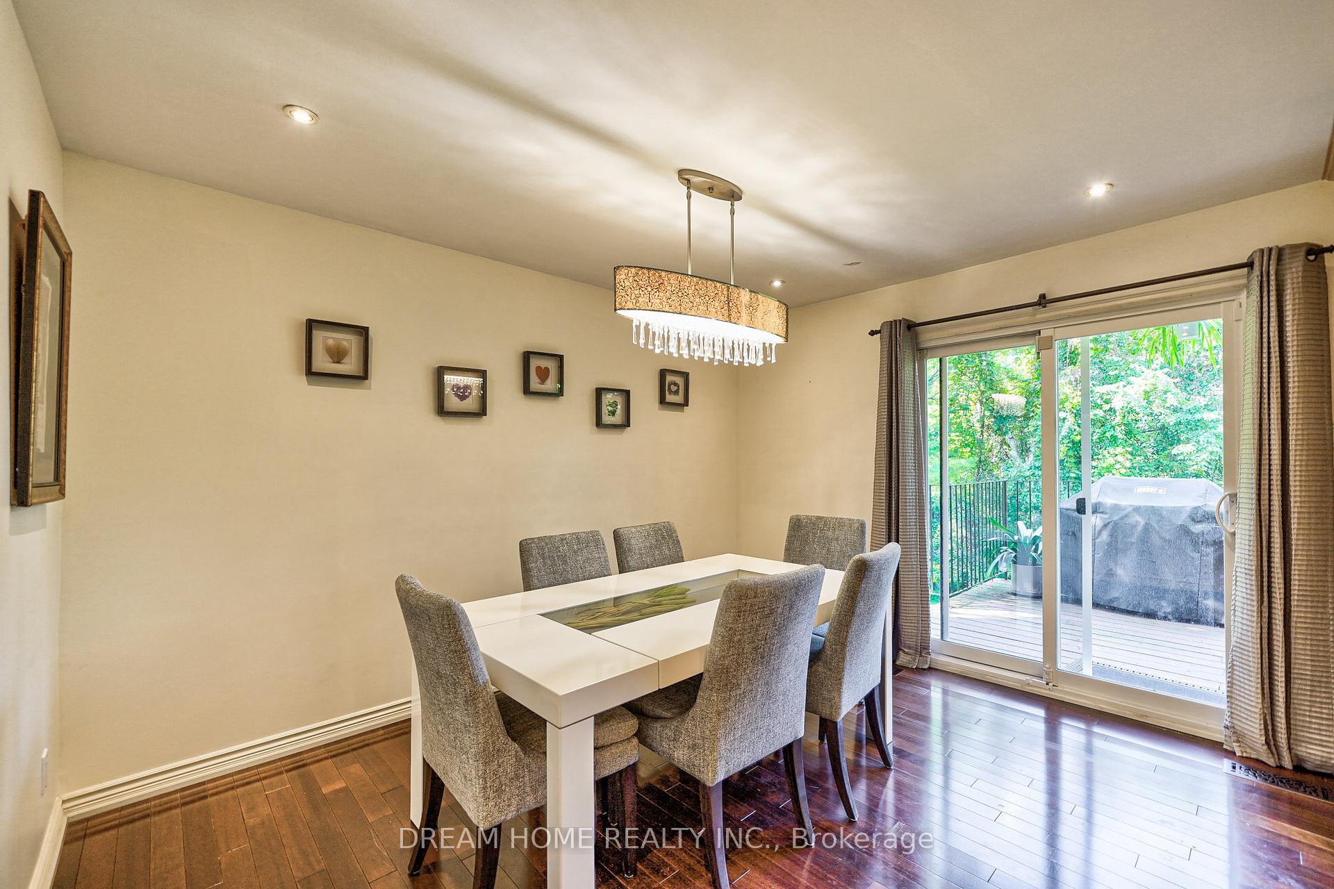 Photo 23 of 79 Lunau Lane, Markham, Aileen-Willowbrook — HOMEH