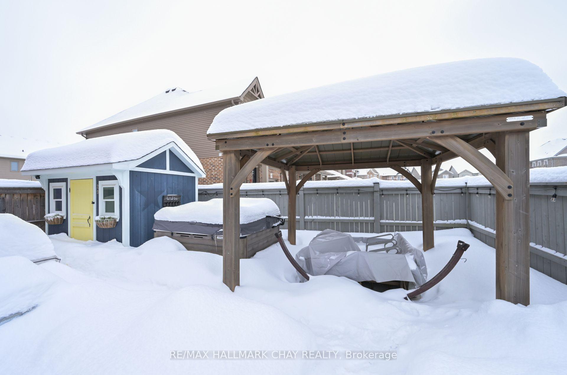 Photo 29 of 264 Hutchinson Drive, New Tecumseth, Alliston — HOMEH