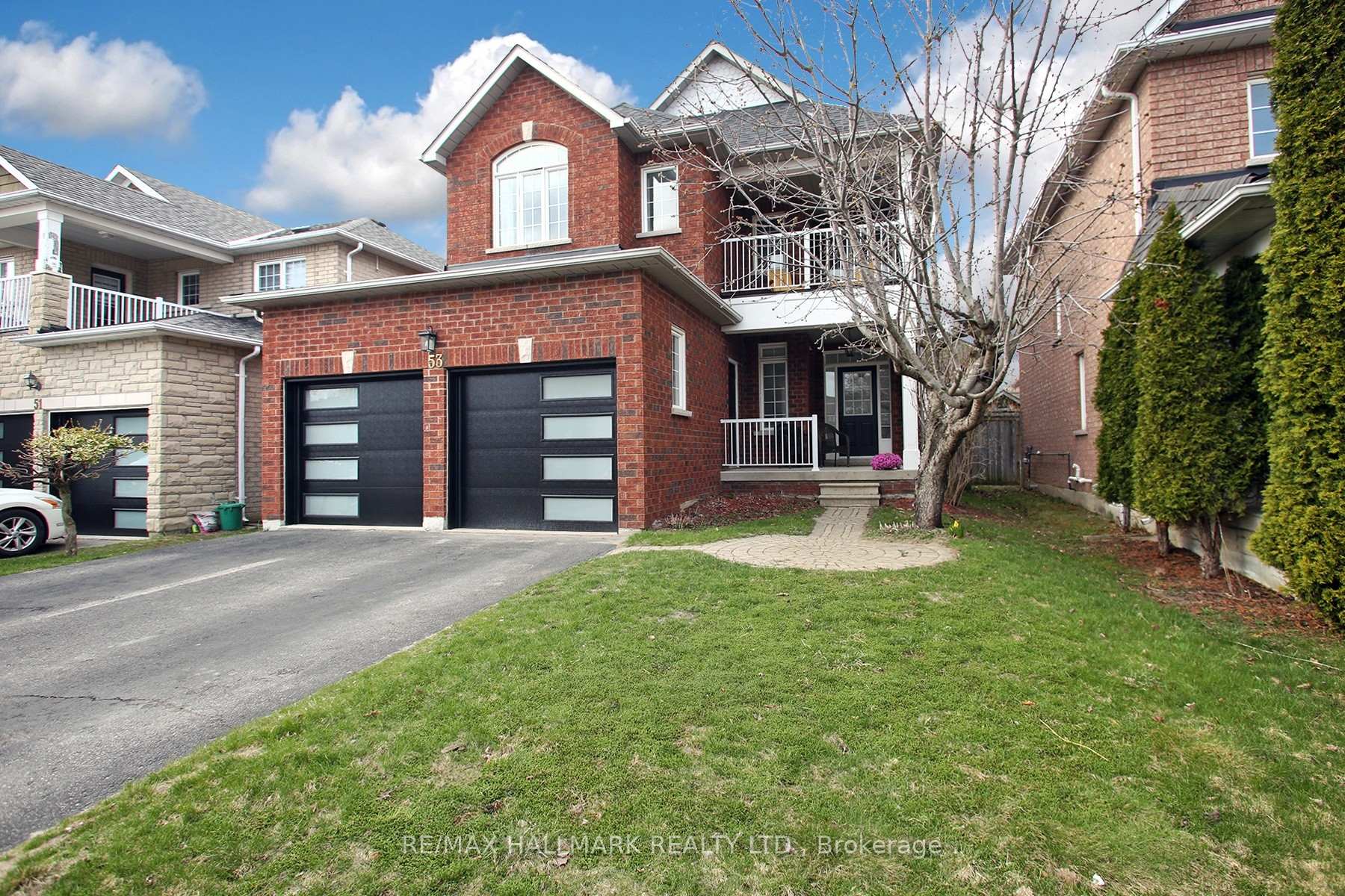 Photo 4 of 53 Russell Barton Lane, Uxbridge — HOMEH
