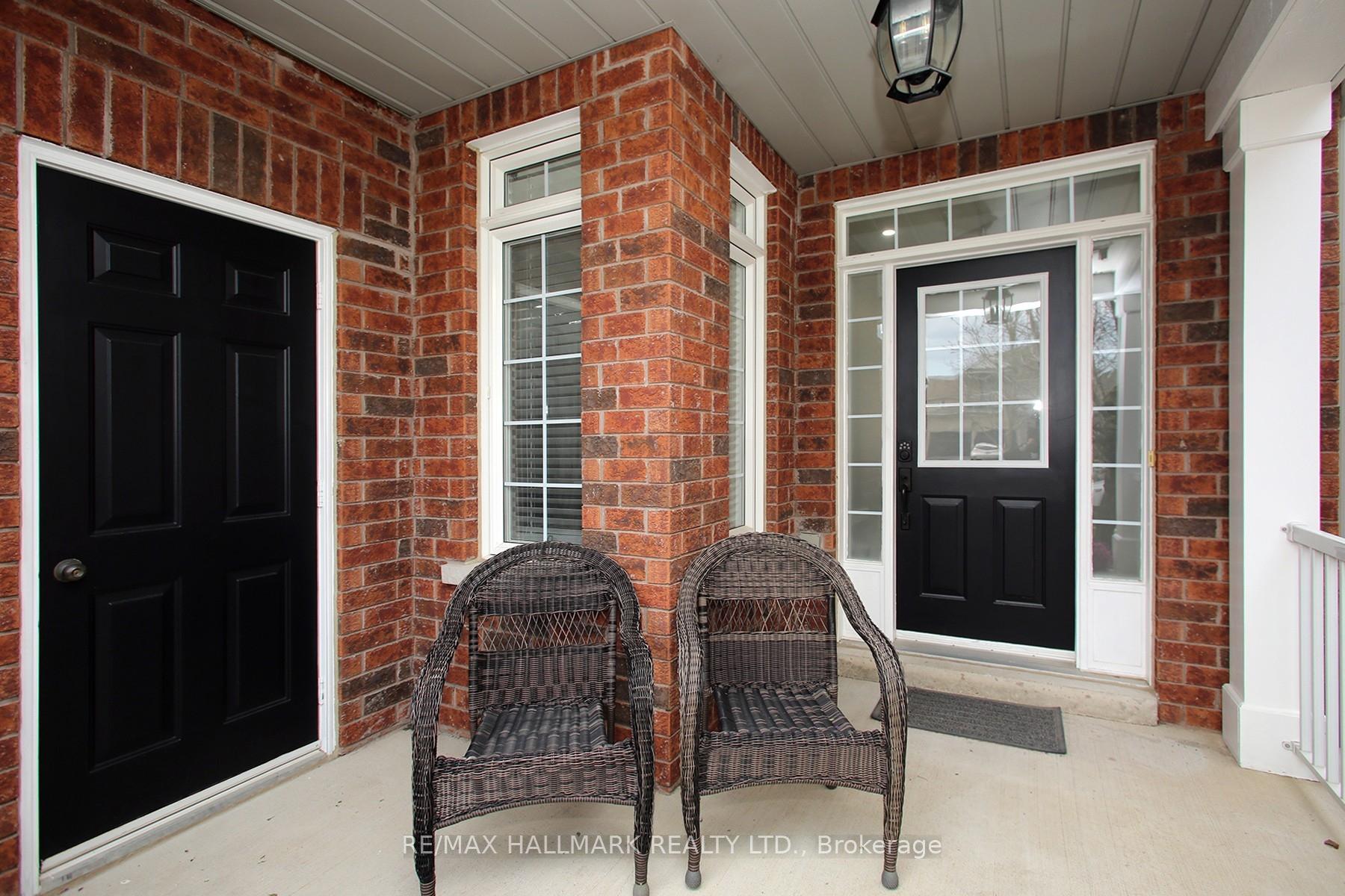 Photo 6 of 53 Russell Barton Lane, Uxbridge — HOMEH