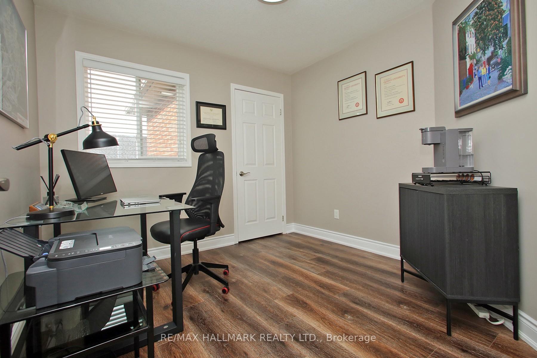 Photo 20 of 53 Russell Barton Lane, Uxbridge — HOMEH