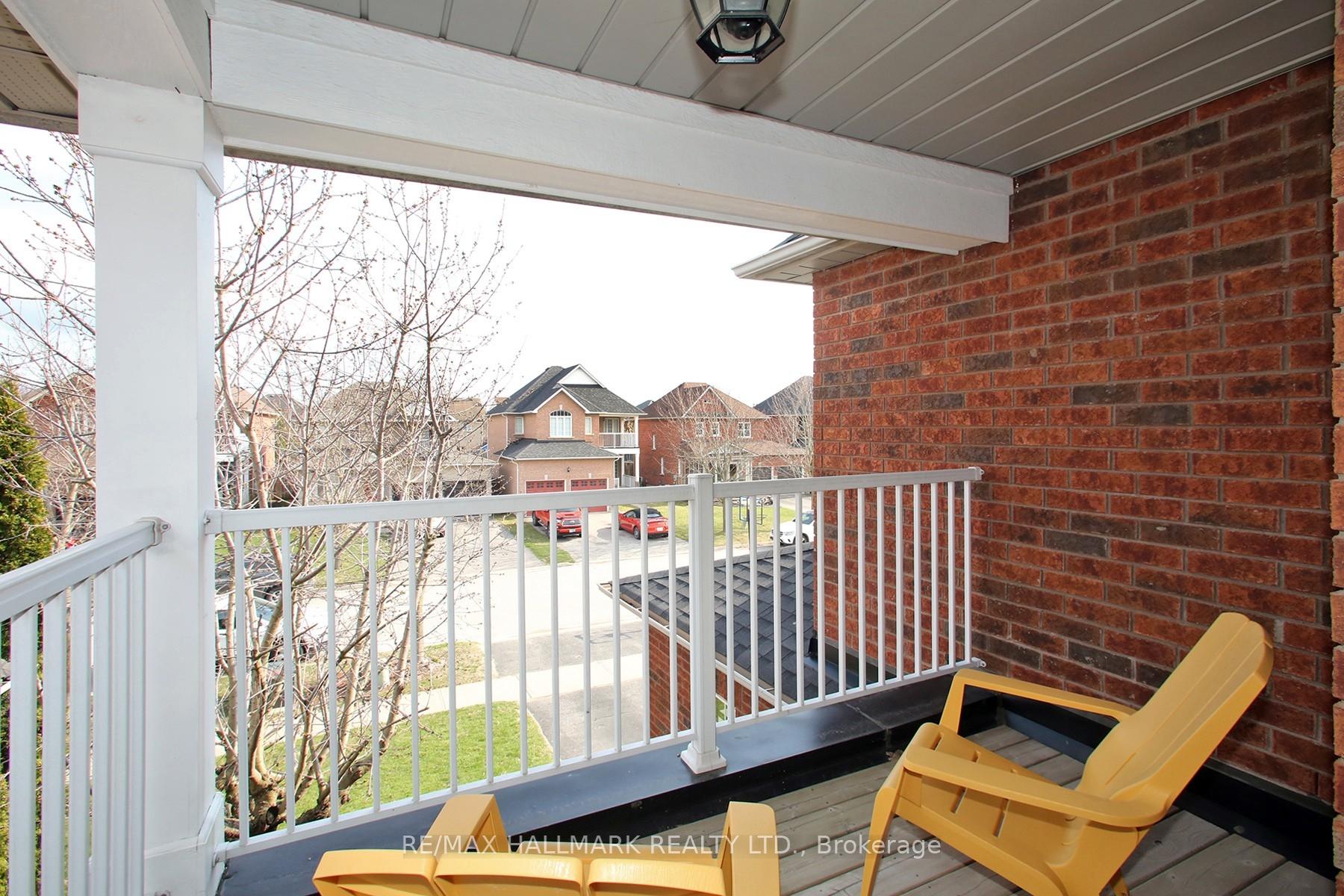 Photo 44 of 53 Russell Barton Lane, Uxbridge — HOMEH