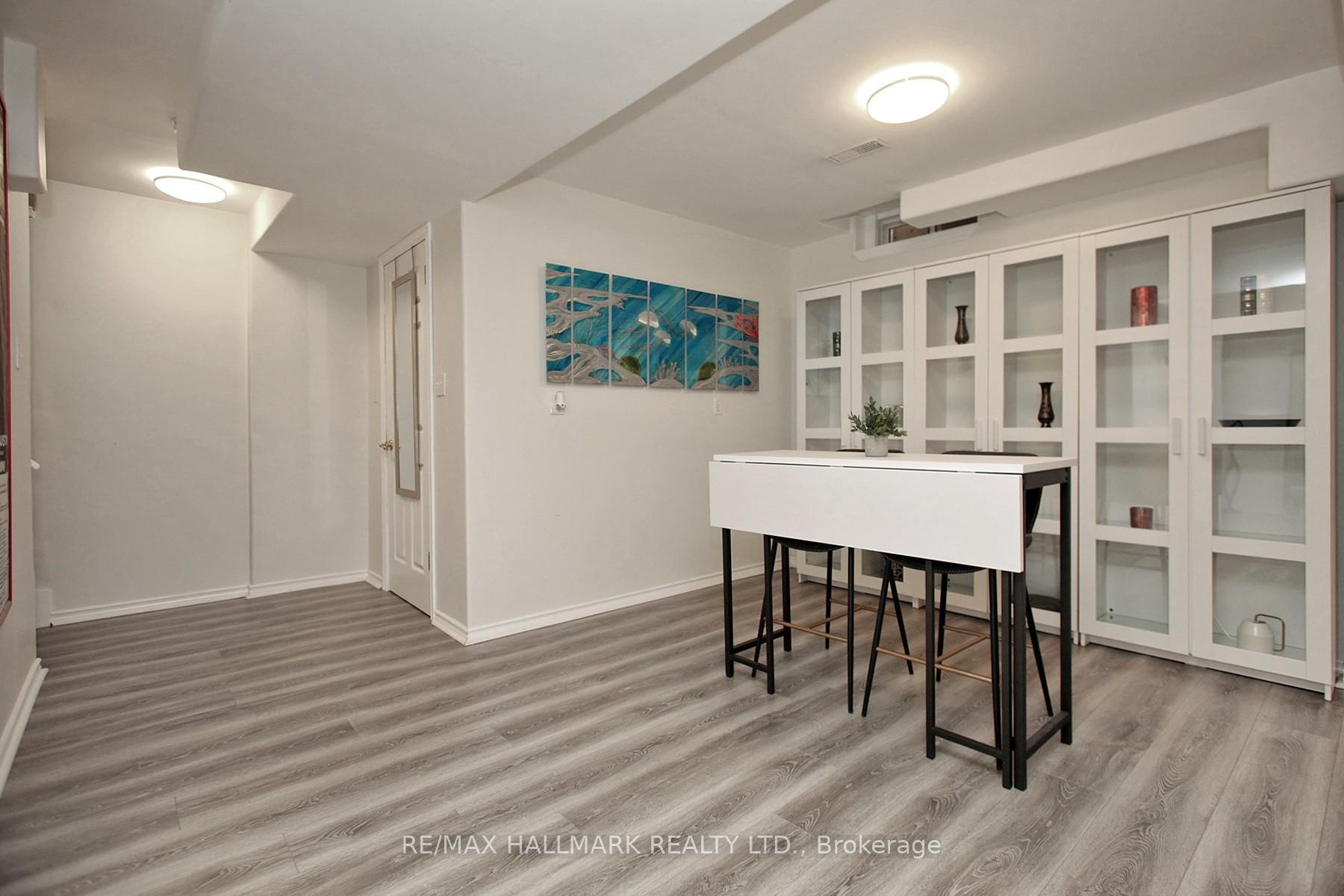 Photo 31 of 53 Russell Barton Lane, Uxbridge — HOMEH