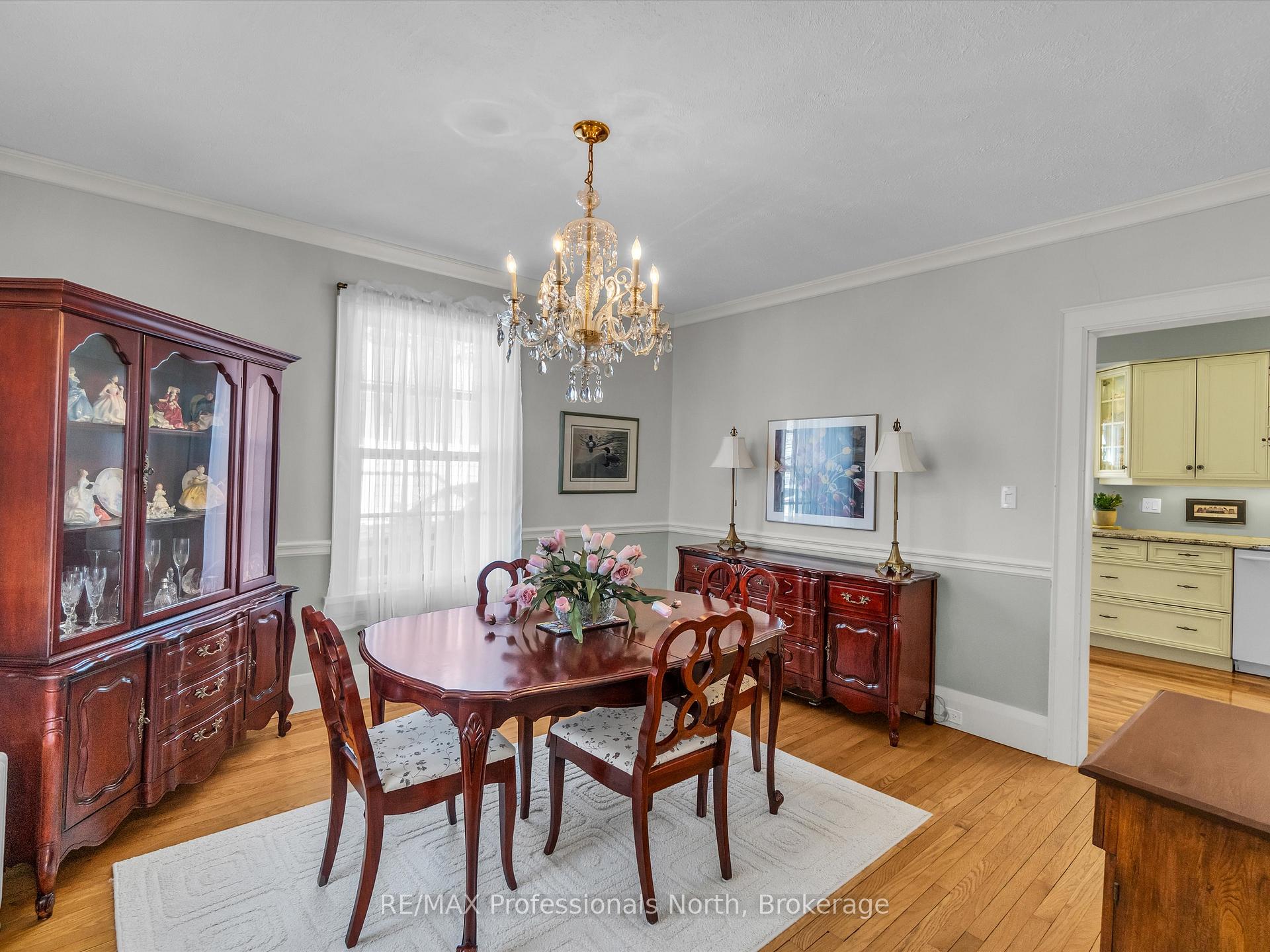 Photo 4 of 123 John Street, Bracebridge, Muskoka (N) — HOMEH