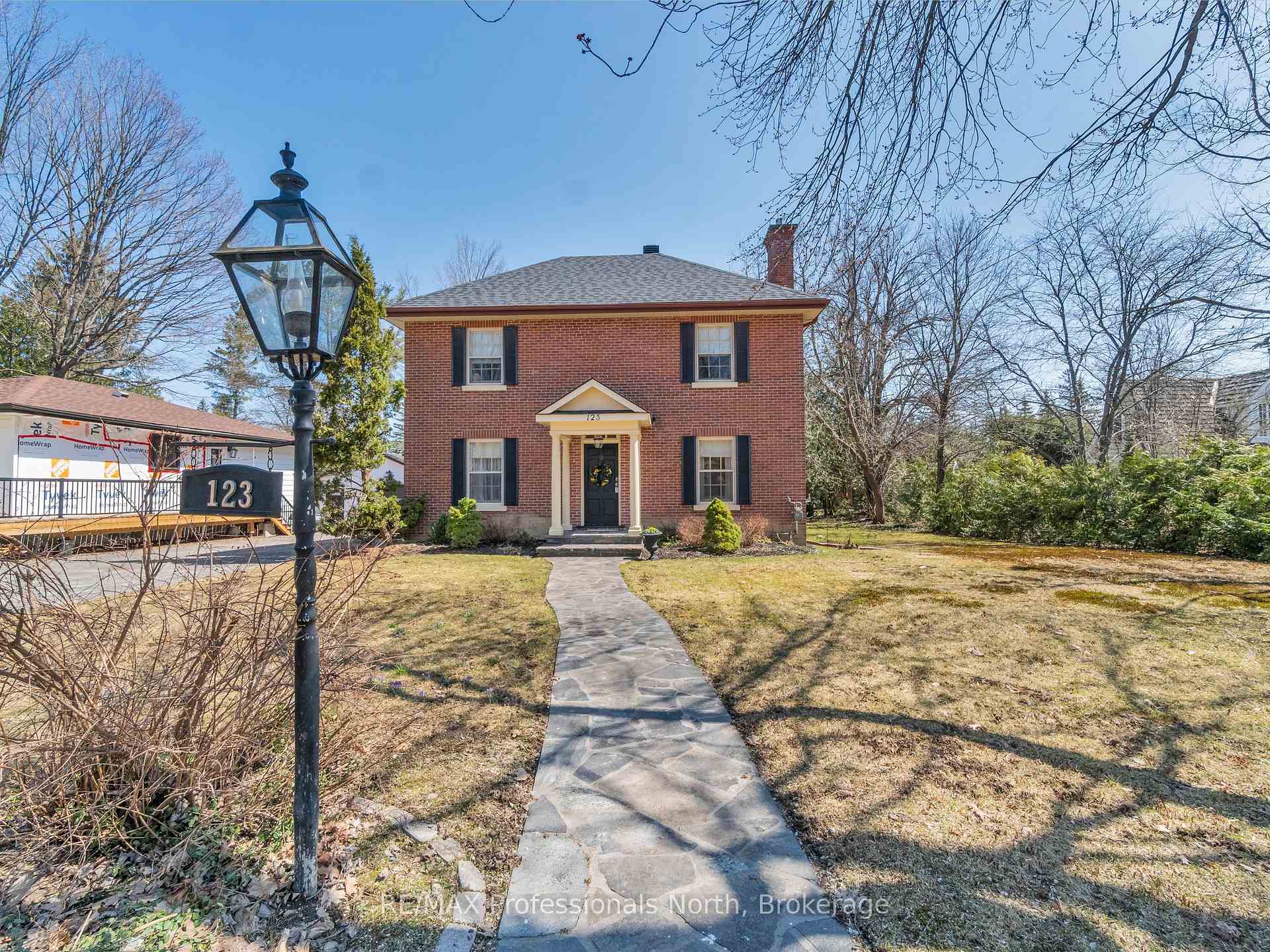 Photo 22 of 123 John Street, Bracebridge, Muskoka (N) — HOMEH