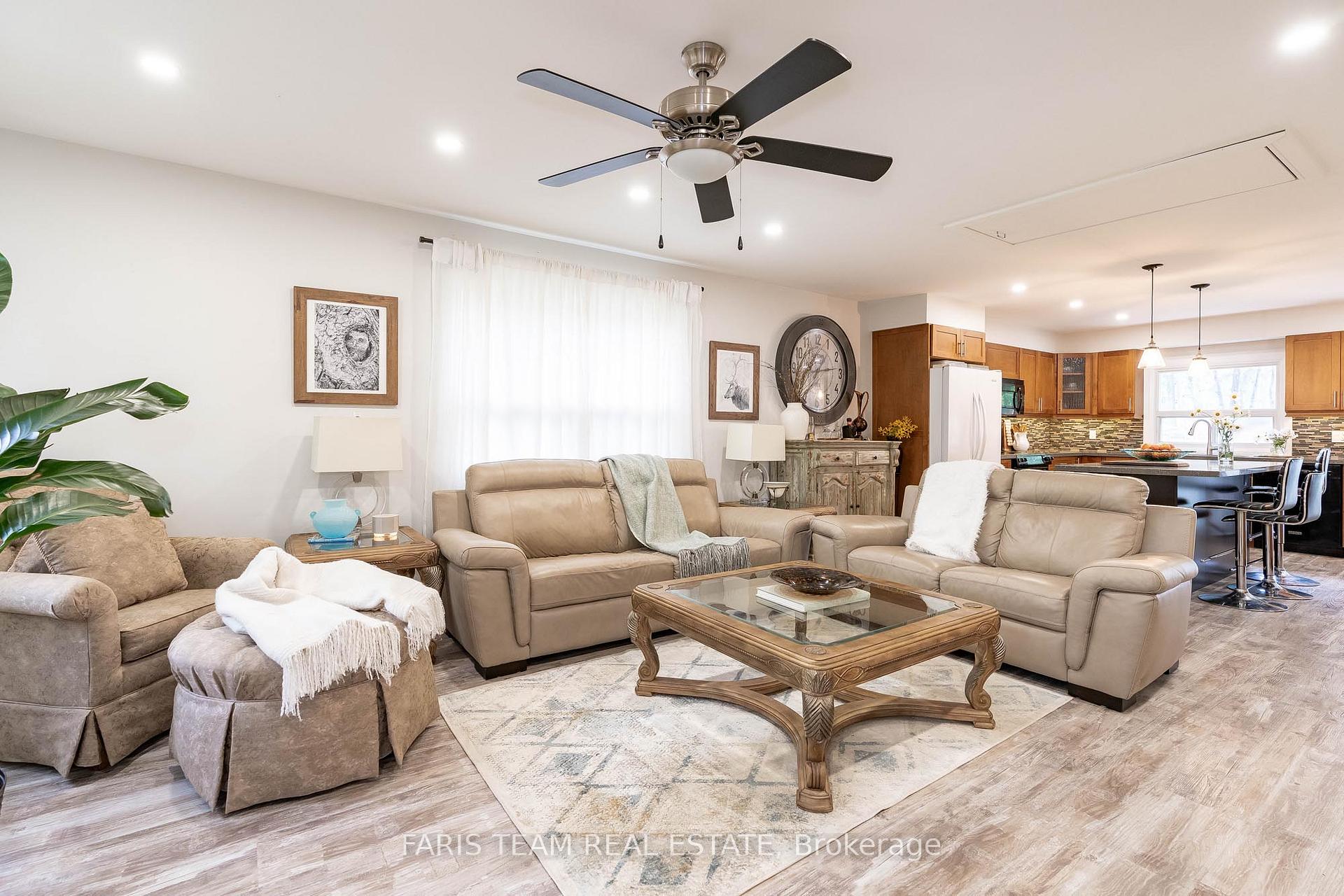 Photo 18 of 882 Kennedy Road, Innisfil, Alcona — HOMEH