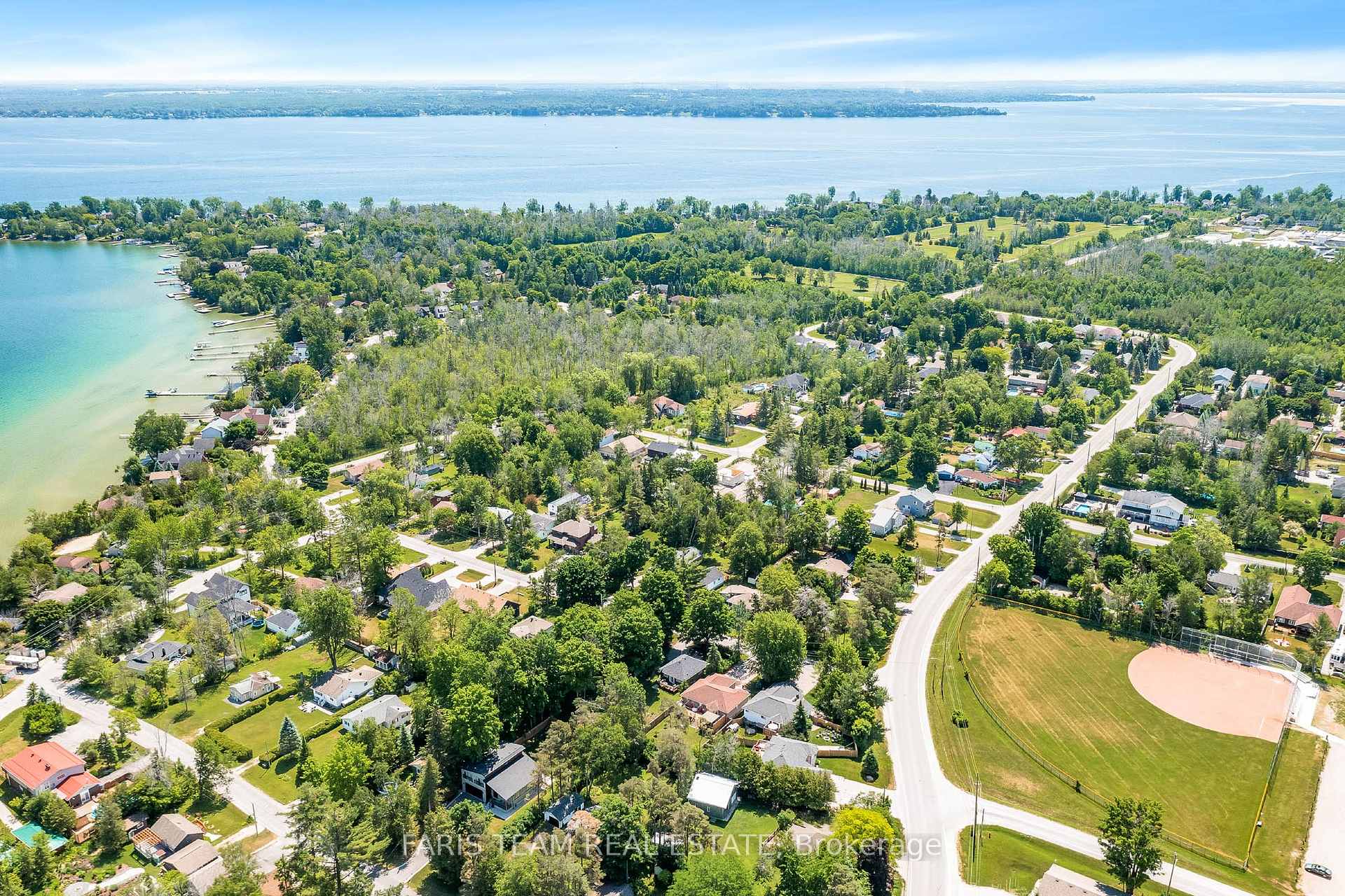 Photo 12 of 882 Kennedy Road, Innisfil, Alcona — HOMEH