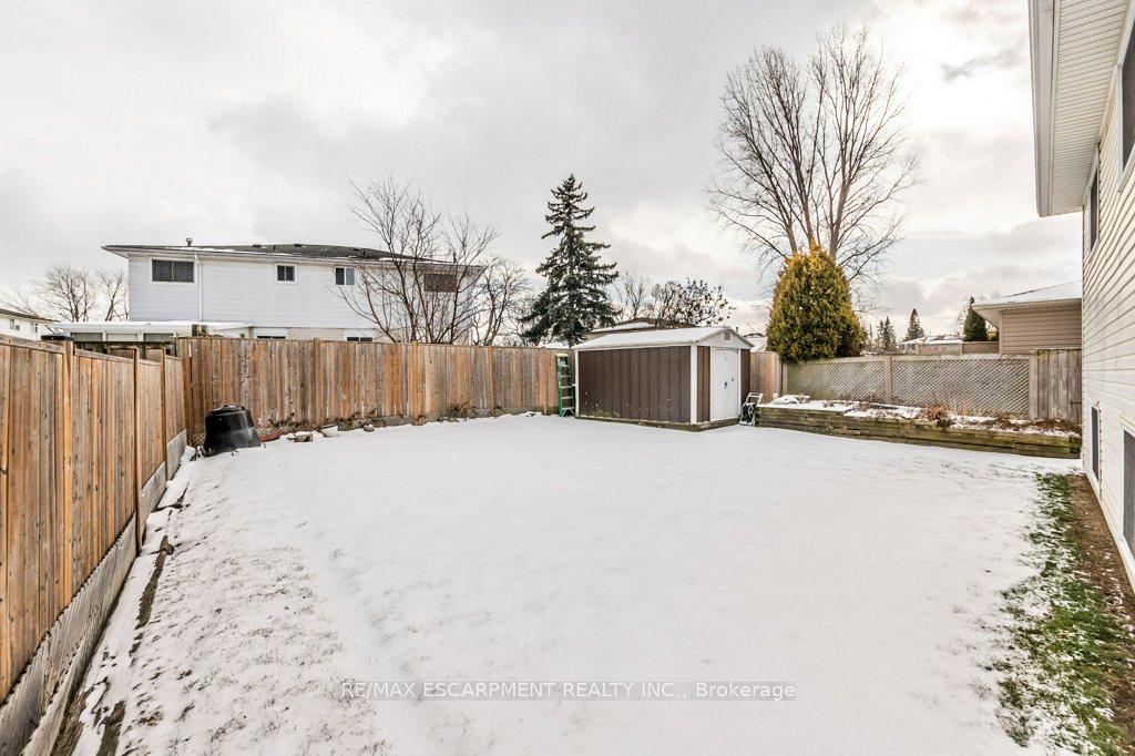 Photo 28 of 130 Queen Victoria Drive, Hamilton, Quinndale — HOMEH