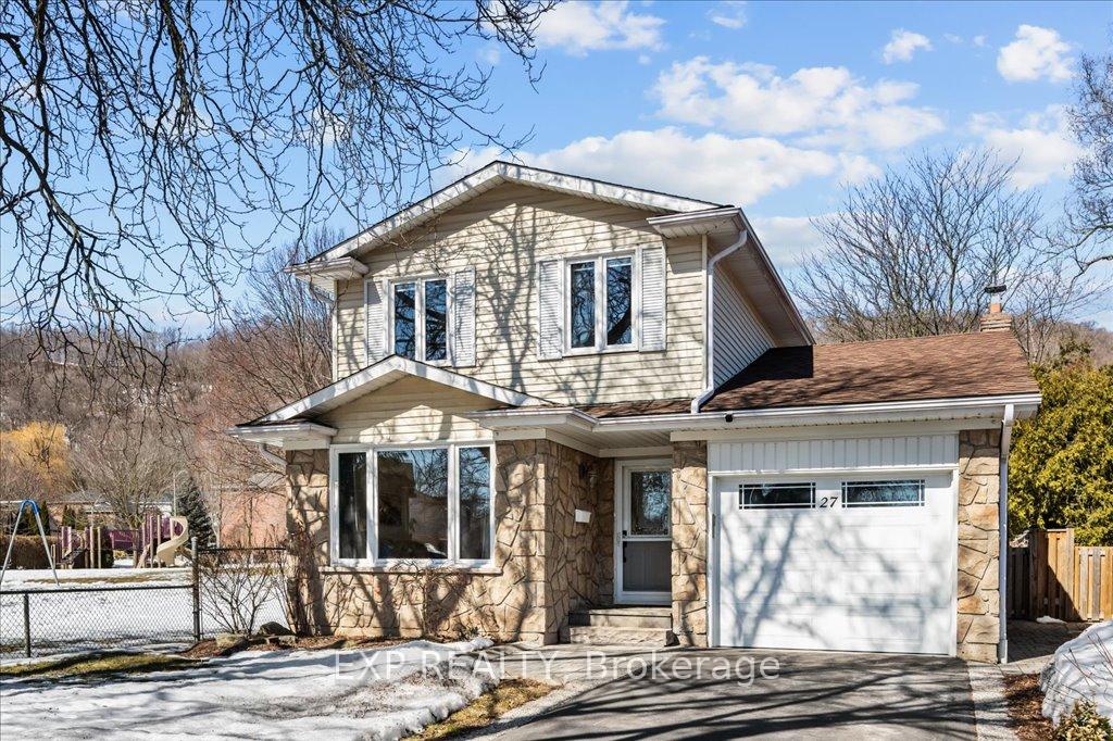 Photo 1 of 27 Parkway Place, Hamilton, Dundas — HOMEH