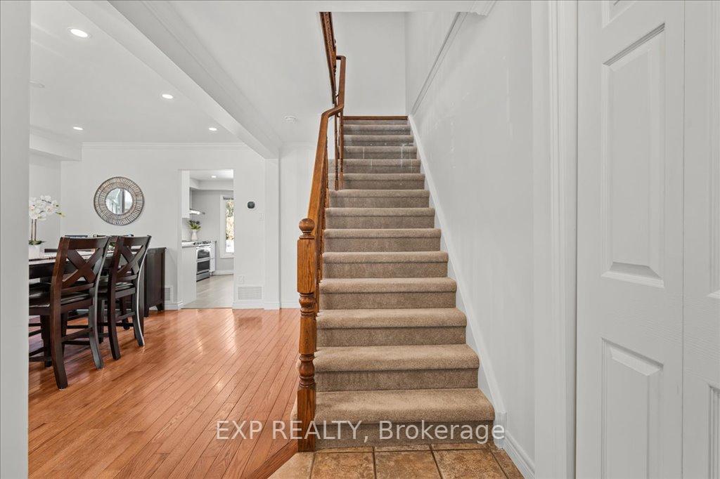 Photo 18 of 27 Parkway Place, Hamilton, Dundas — HOMEH