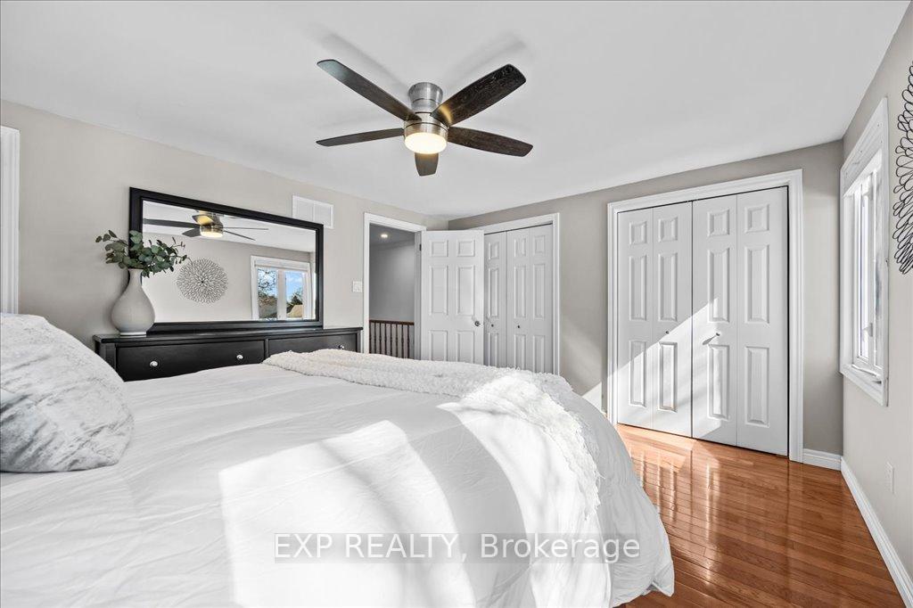 Photo 21 of 27 Parkway Place, Hamilton, Dundas — HOMEH